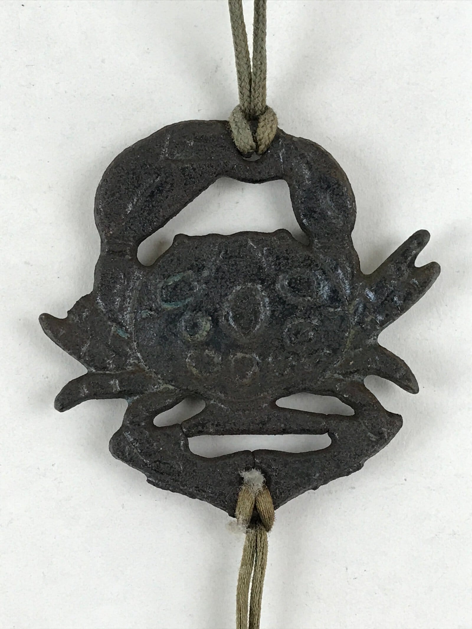 Japanese Iron Furin Wind Chime Tetsurin Vtg Crab Brown String Paper DR489