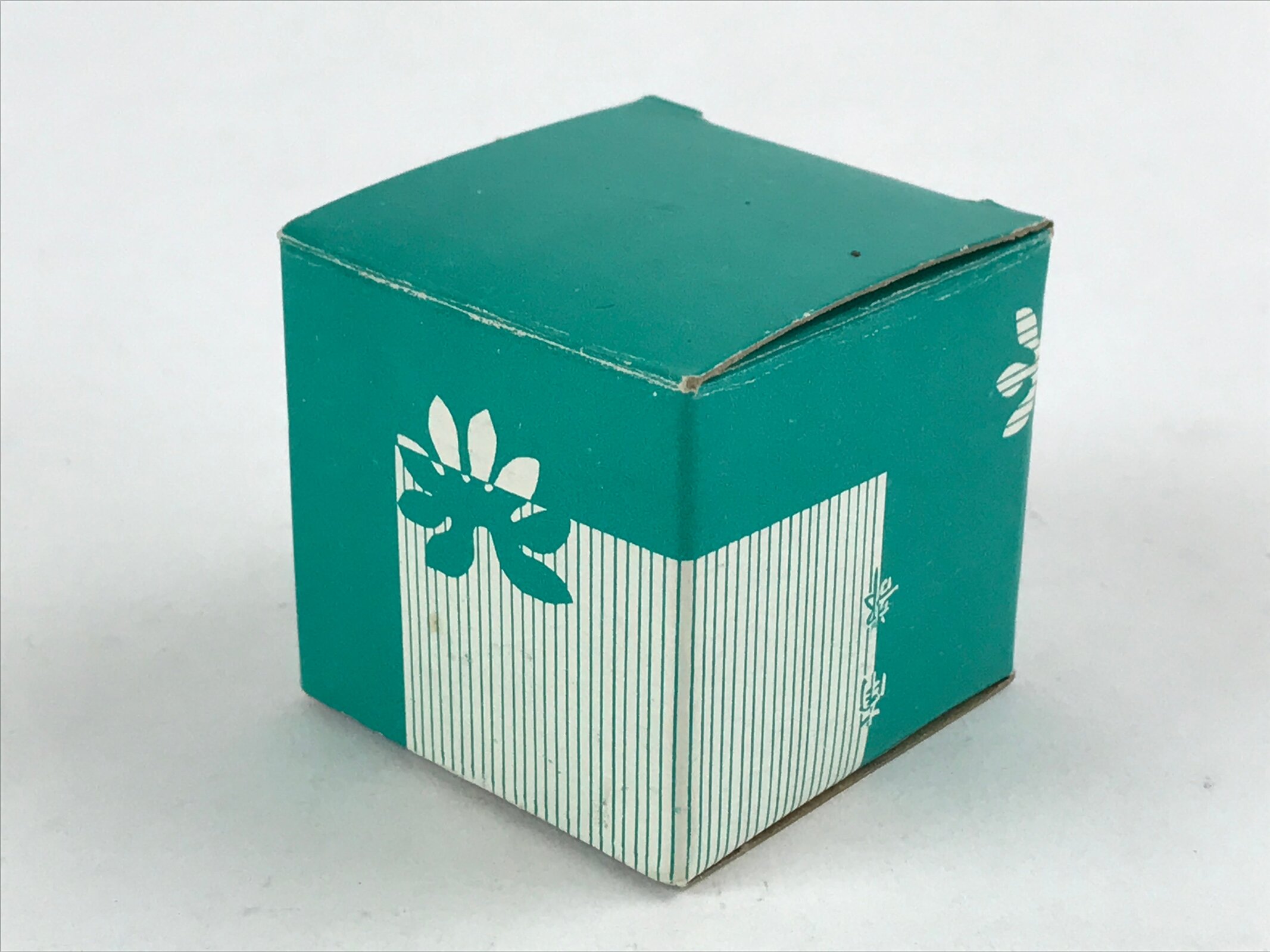 Japanese Iron Furin Wind Chime Tetsurin Vtg Green Paper String Iwate Nanbu DR494