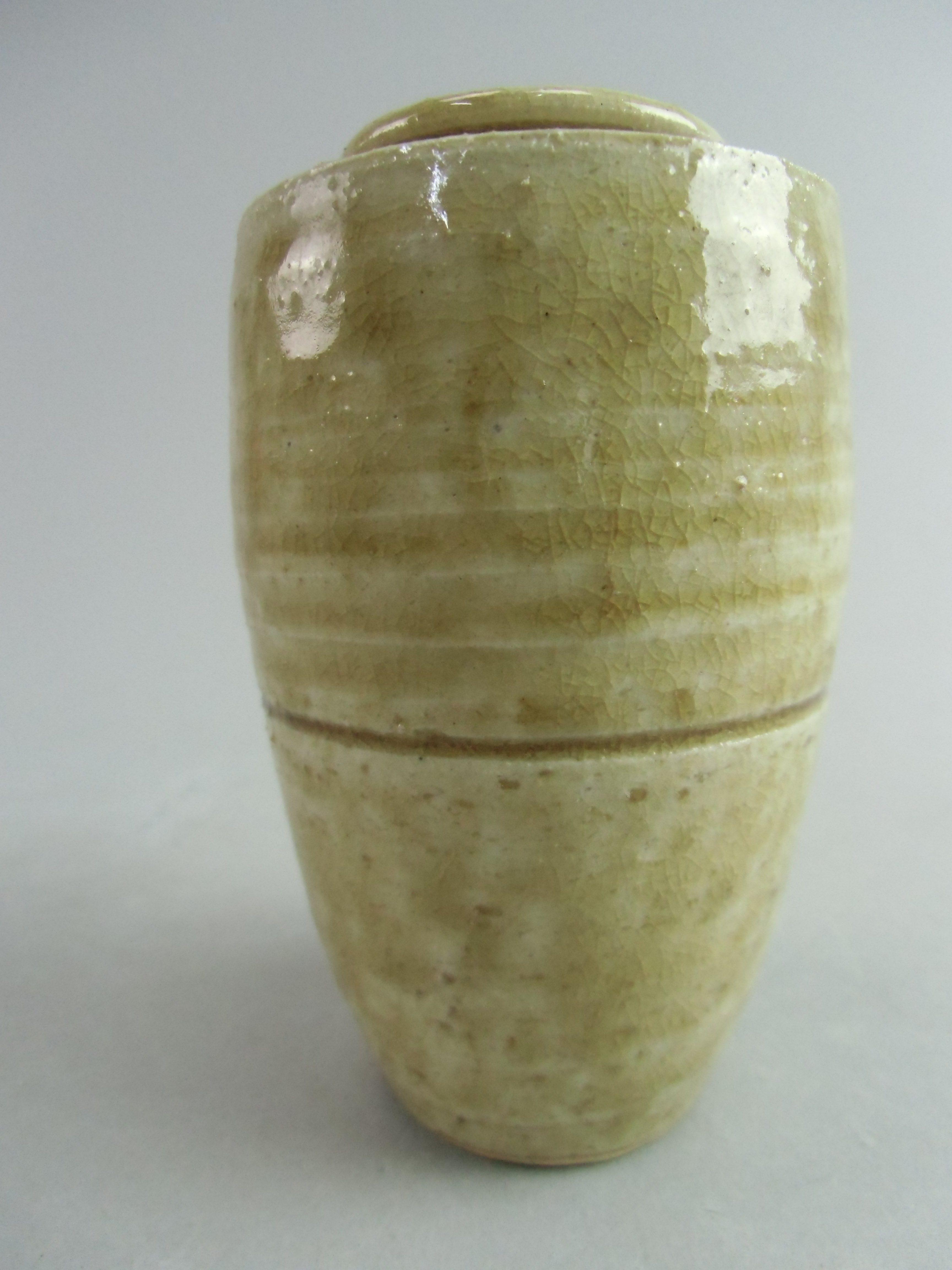 Japanese Ki Seto ware Mini Flower Vase Vtg Pottery Beige Green Ikebana MFV53