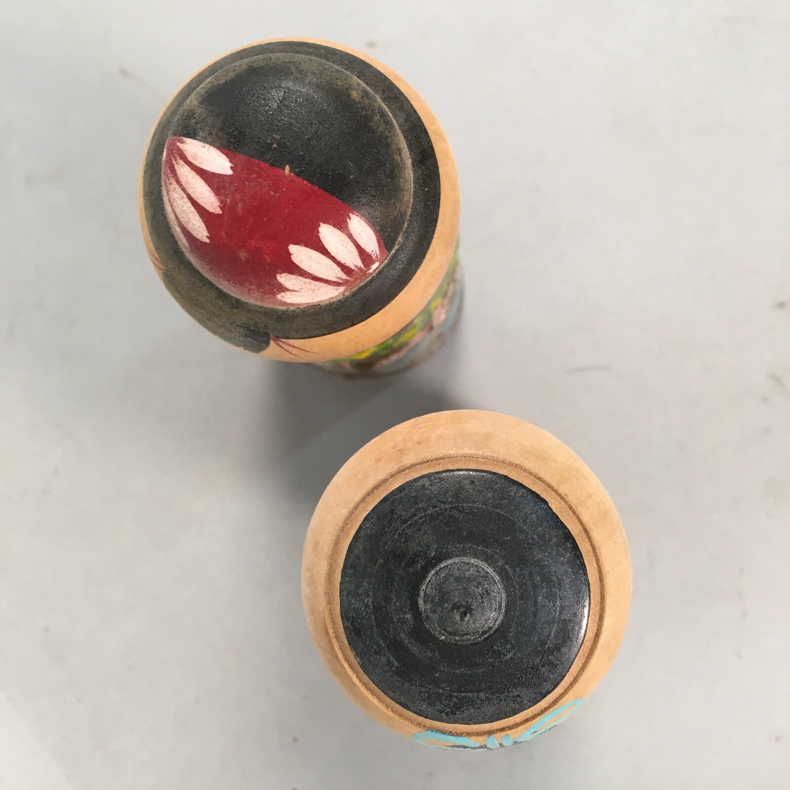 Japanese Kokeshi Doll 2pc Vtg Wooden Figurine Traditional Kokeshi Set KF541