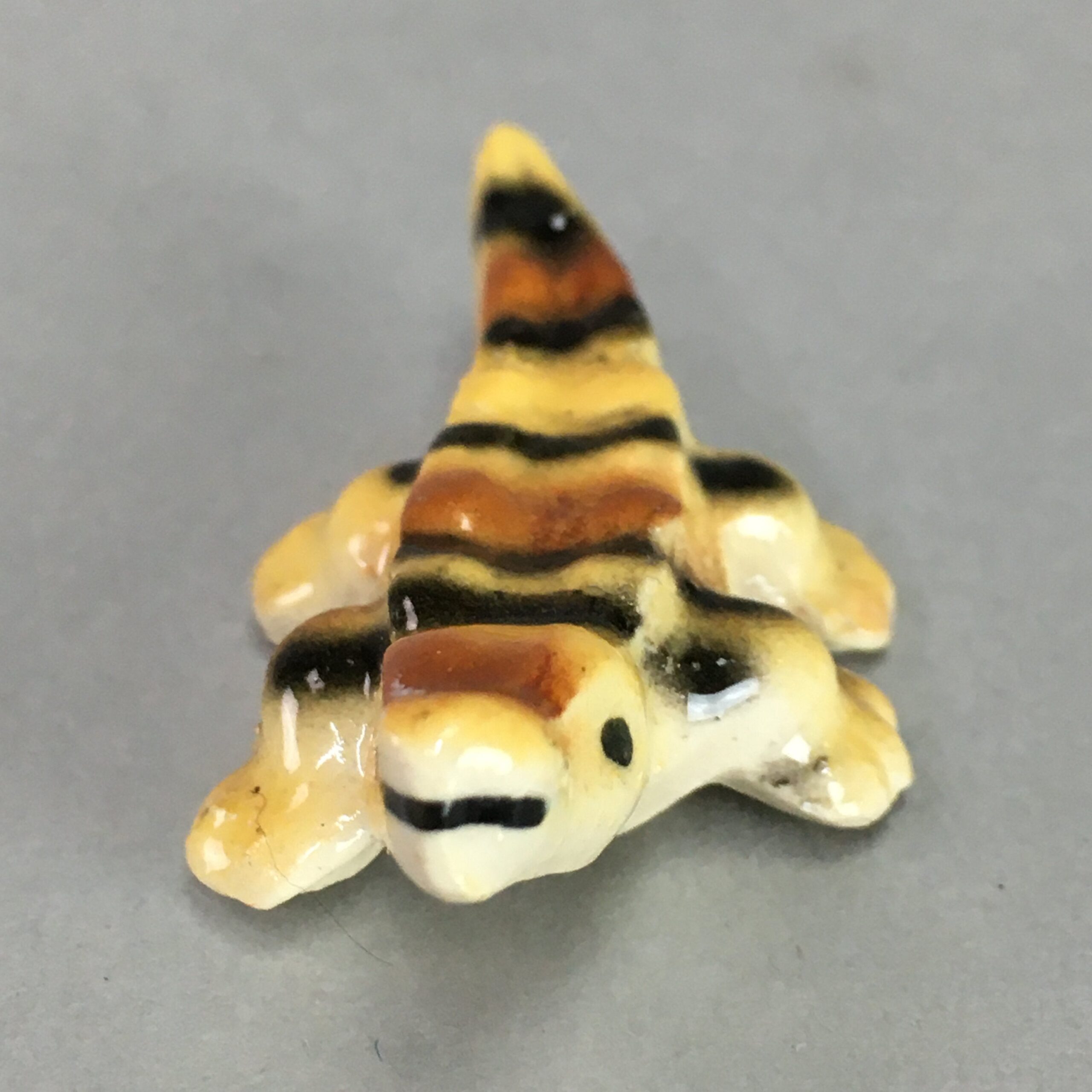 Japanese Kokeshi Doll Vtg Ceramic Figurine Crocodile Alligator Brown KF286