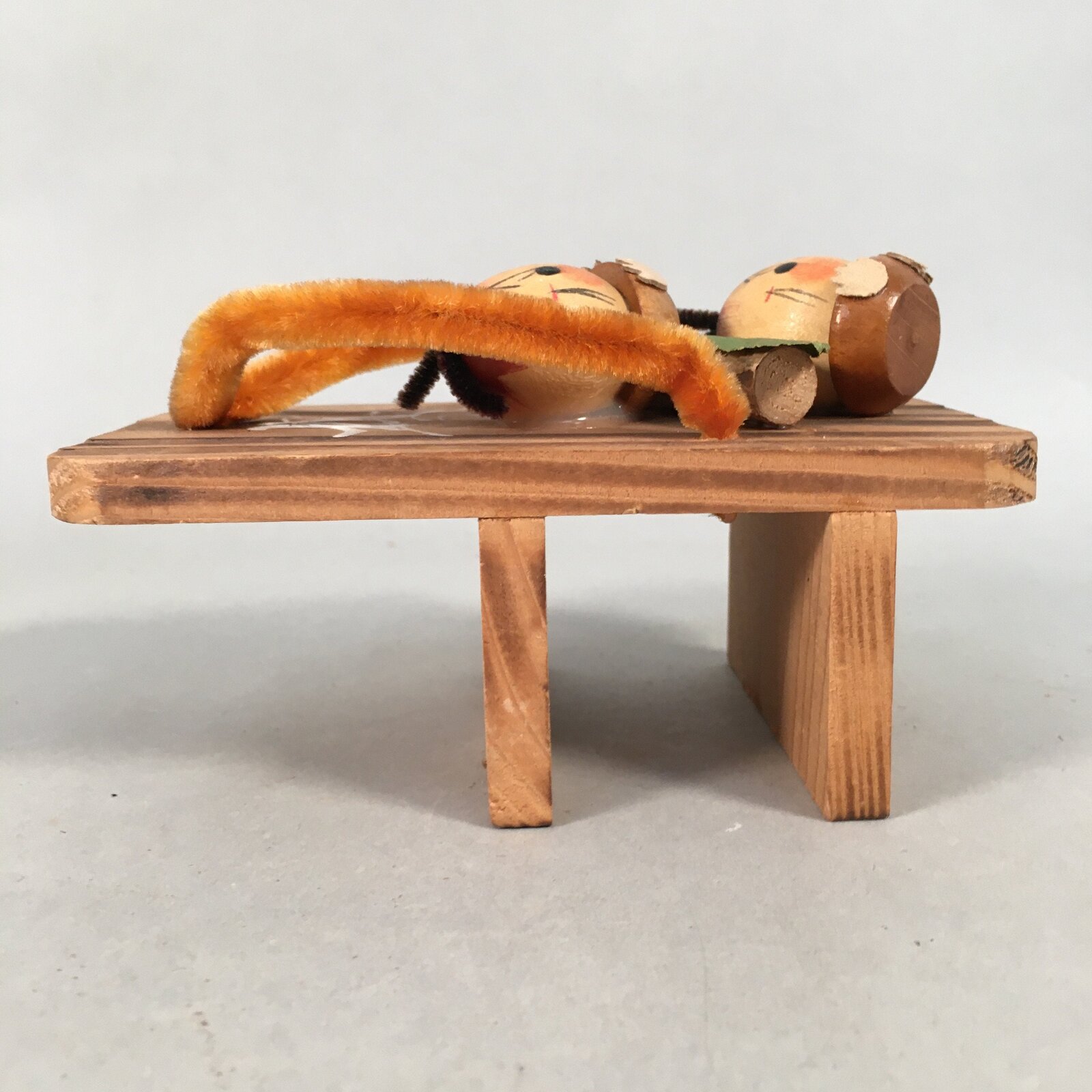 Japanese Kokeshi Doll Vtg Handmade Geta Wood Sandal Acorn Ningyo KF511