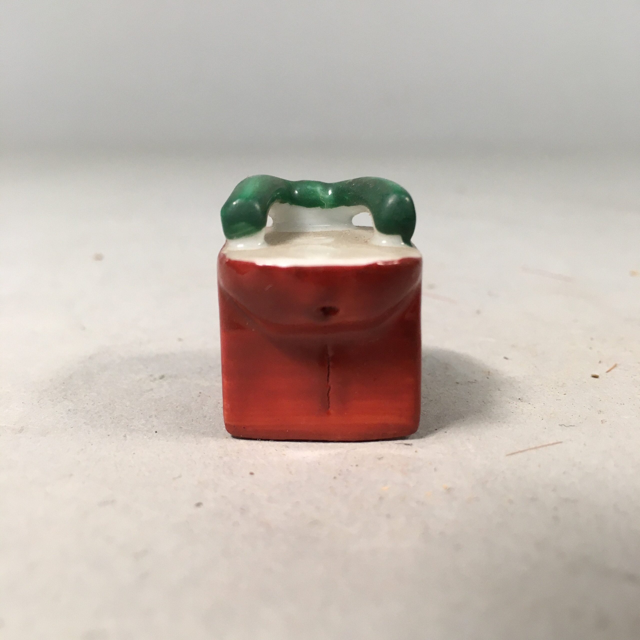 Japanese Kokeshi Doll Vtg Stone Figurine Clog Geta Red Green White KF430