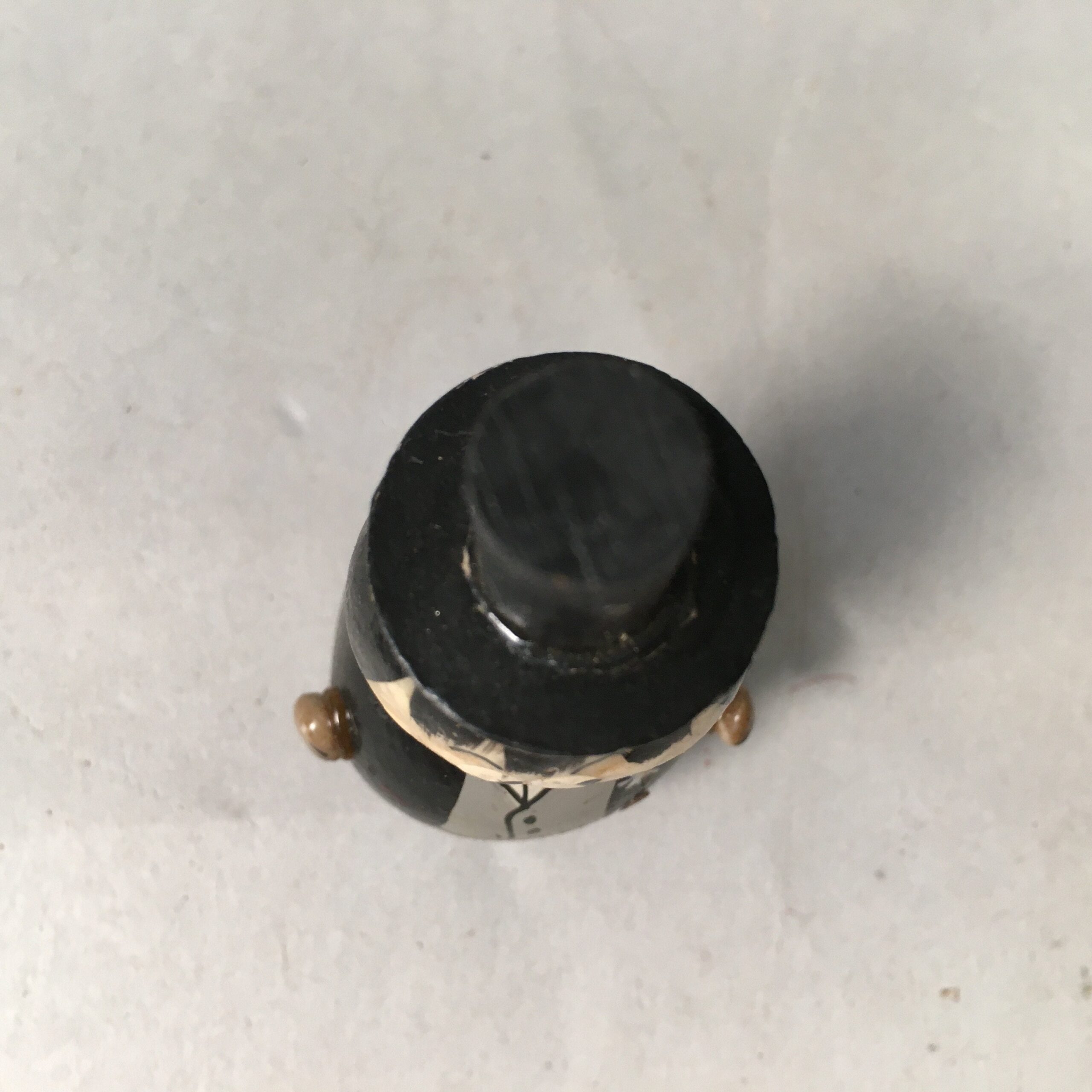 Japanese Kokeshi Doll Vtg Stone Figurine Silk Hat Tuxedo Man Round KF387