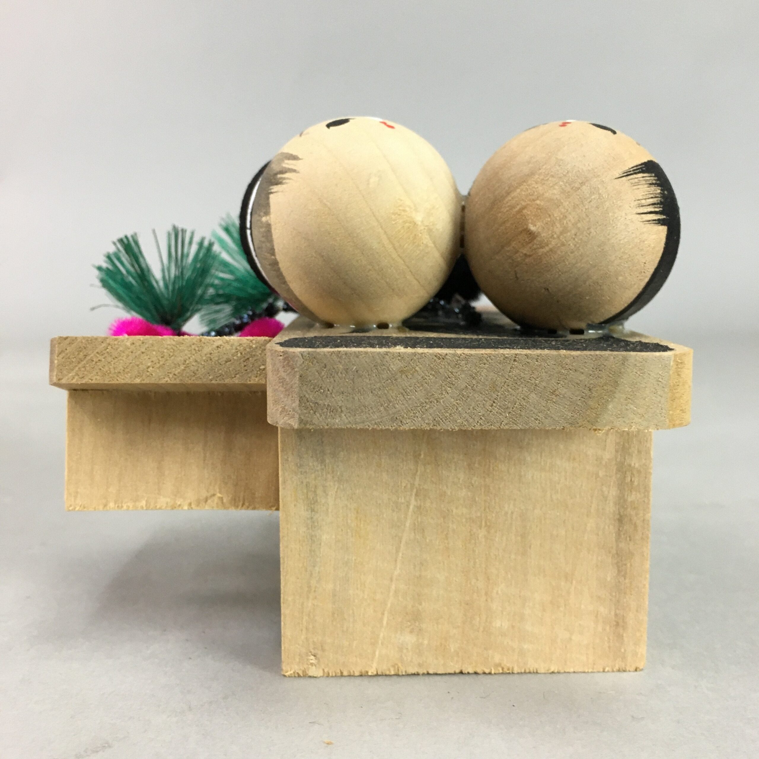 Japanese Kokeshi Doll Vtg Wooden Figurine Geta Clog Boy Girl Hot Spring KF275