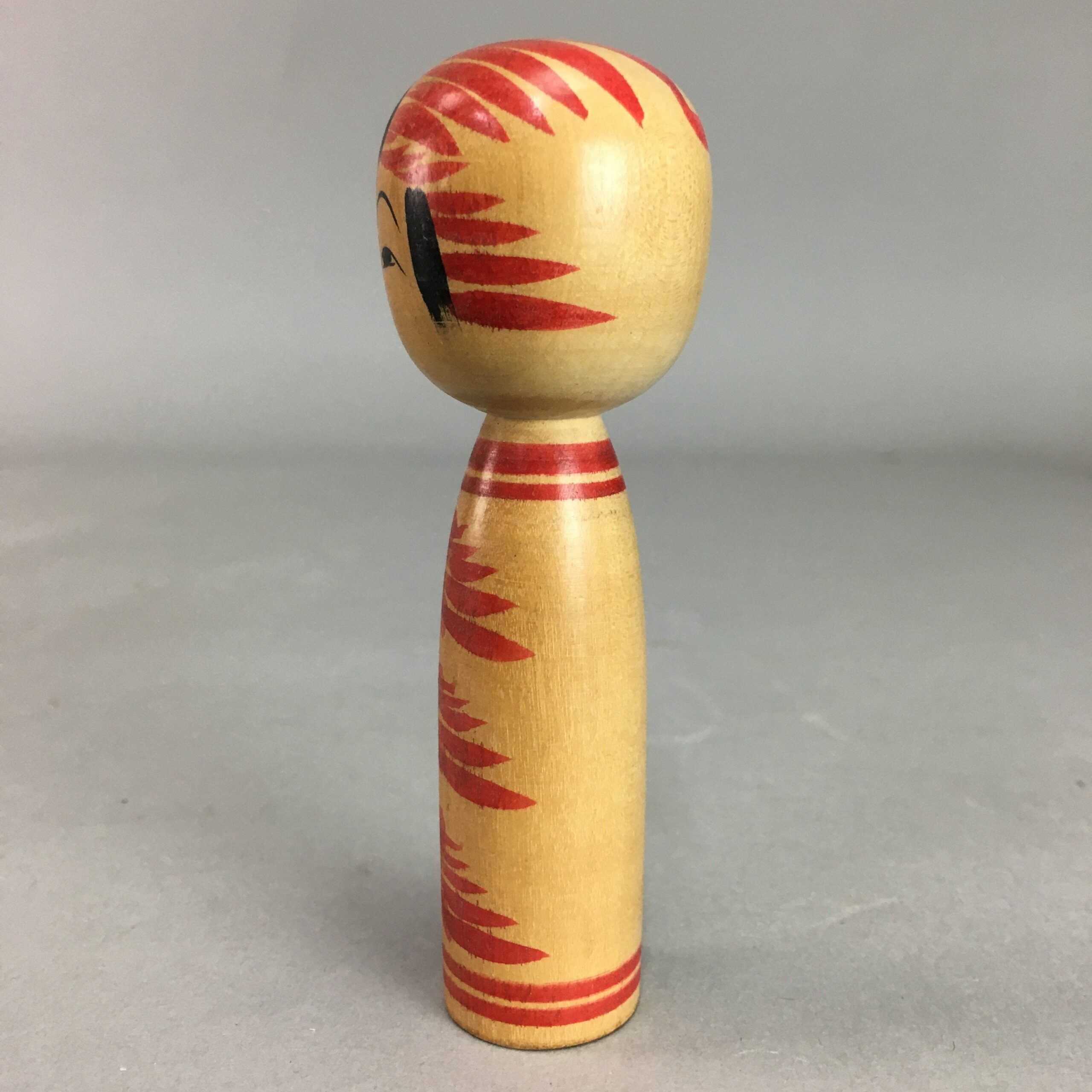 Japanese Kokeshi Doll Vtg Wooden Figurine Hand-Painted Flower Child KF297
