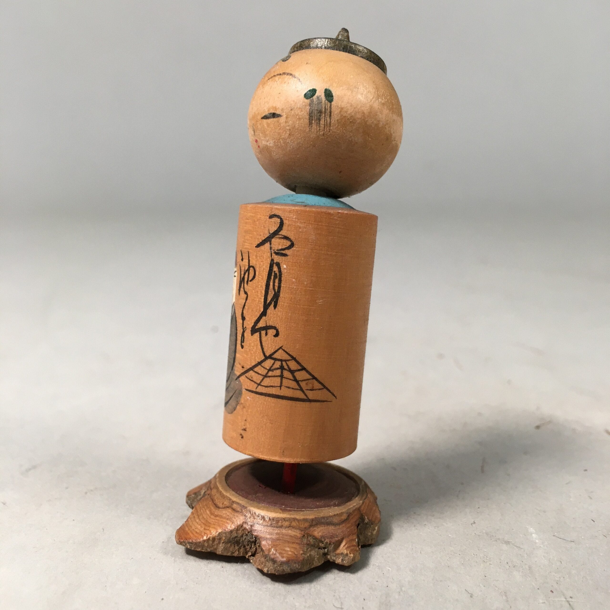 Japanese Kokeshi Doll Vtg Wooden Figurine Wobbly Head Basho Haiku KF432