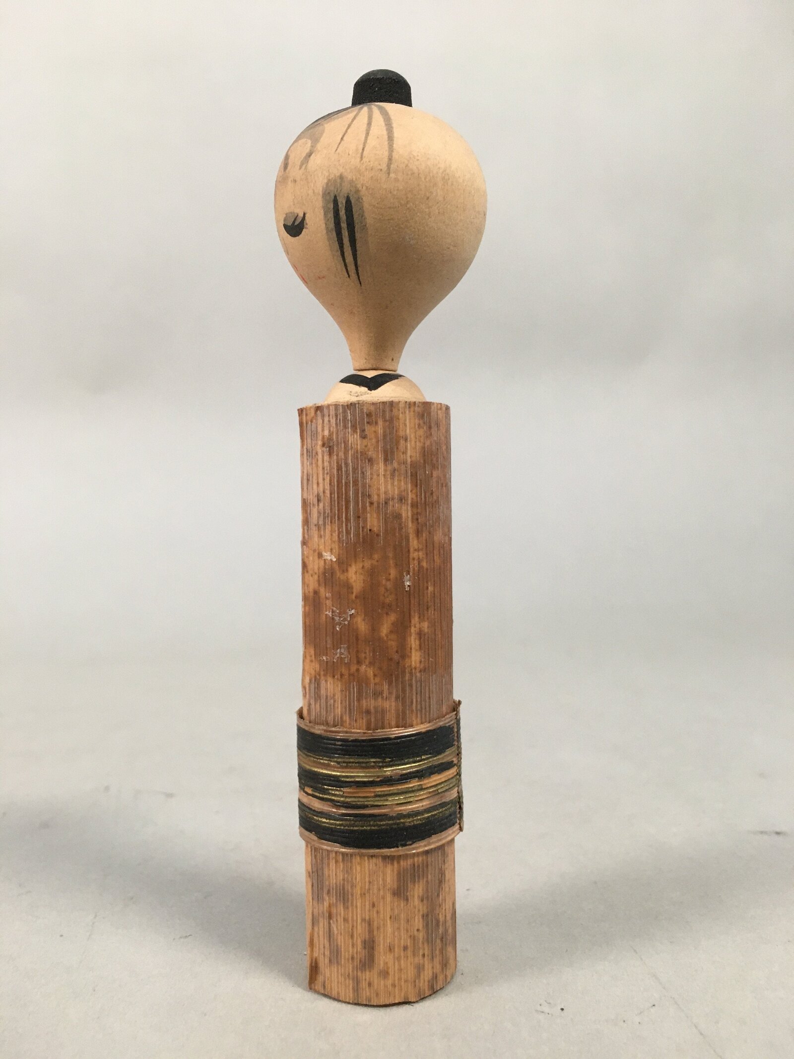 Japanese Kokeshi Doll Vtg Wooden Figurine Wobbly Head Girl KF453