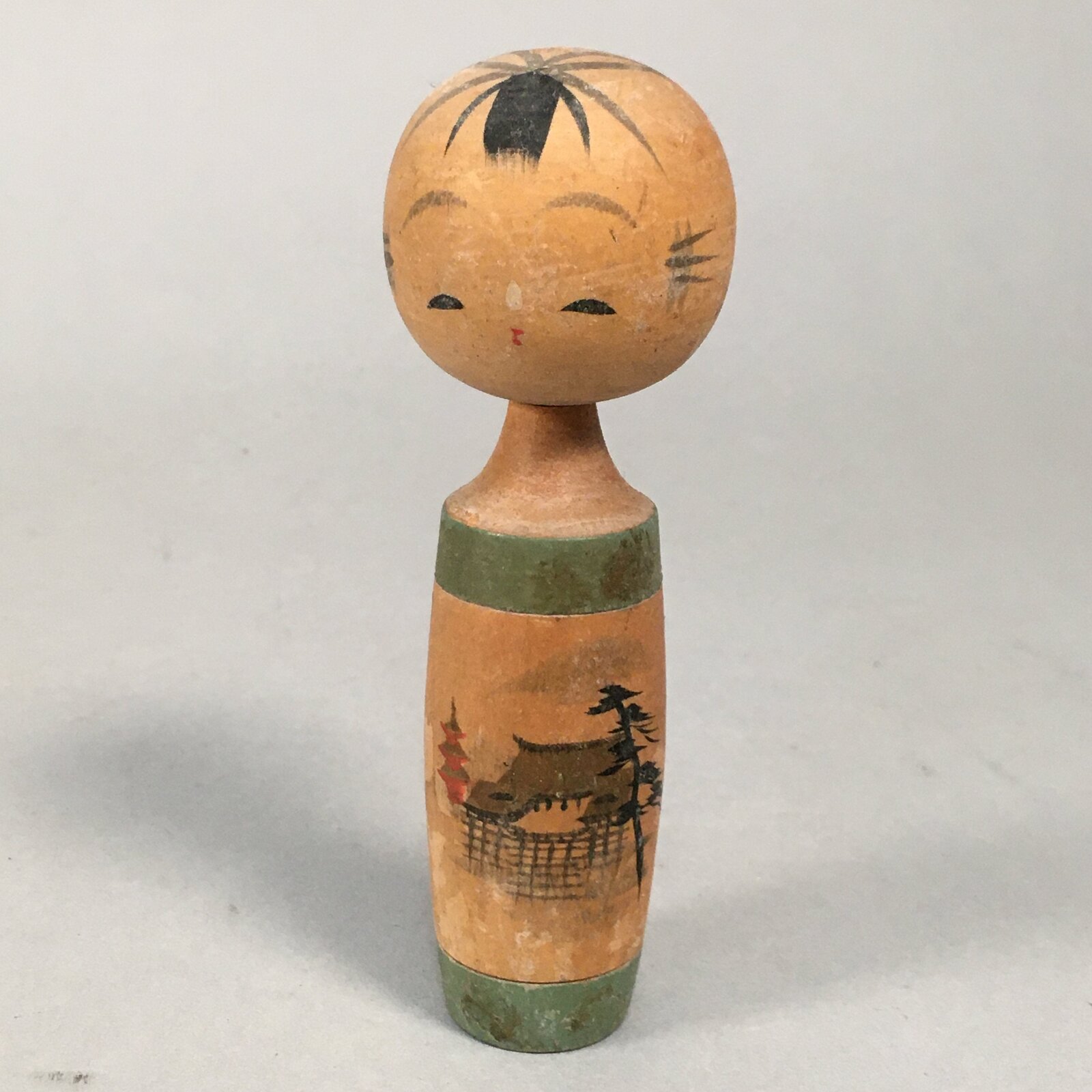 Japanese Kokeshi Doll Vtg Wooden Figurine Wobbly Head Smile Pagoda KF462