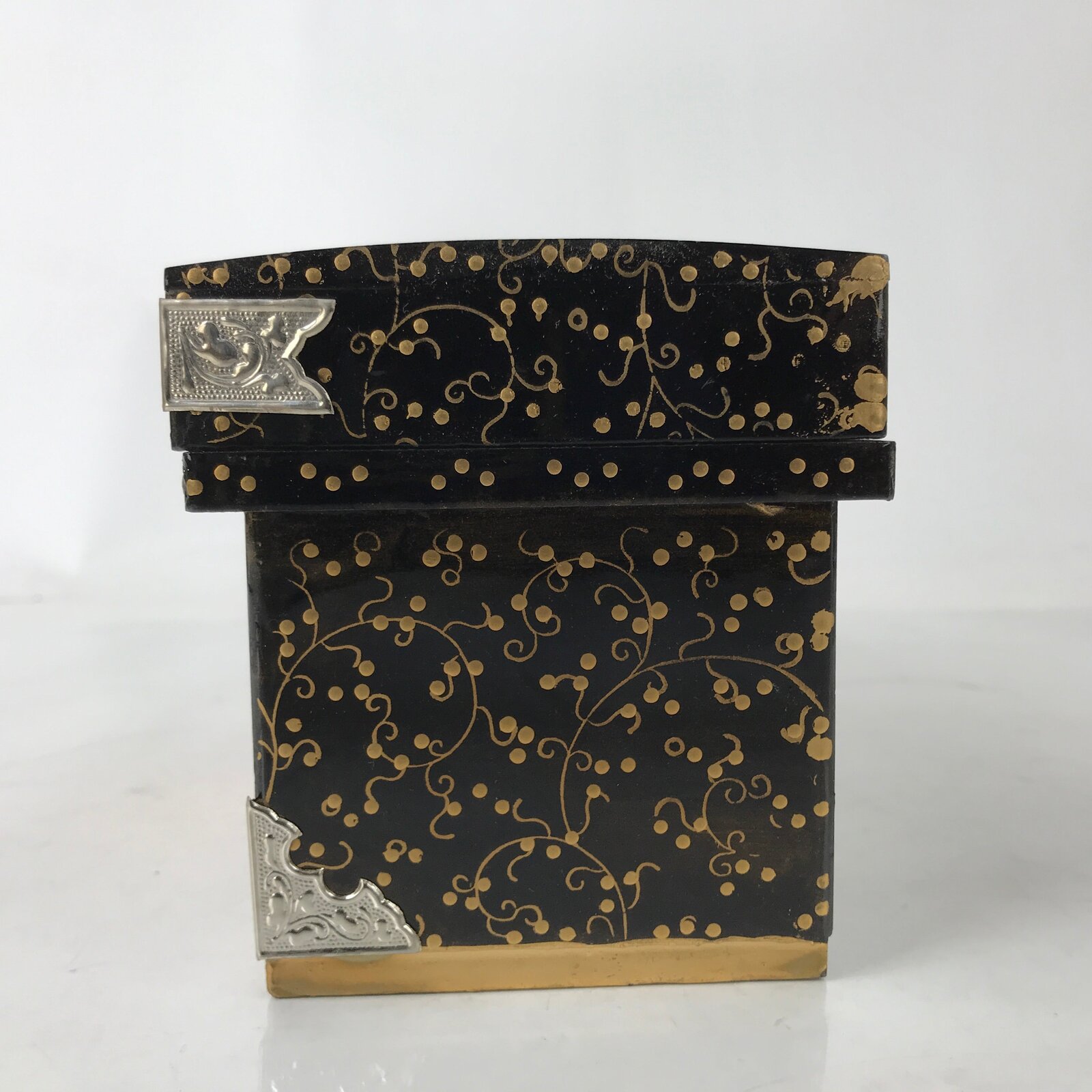 Japanese Lacquer Wood Hina Doll Chest Nagamochi Vtg Girls Day Makie Gold ID618