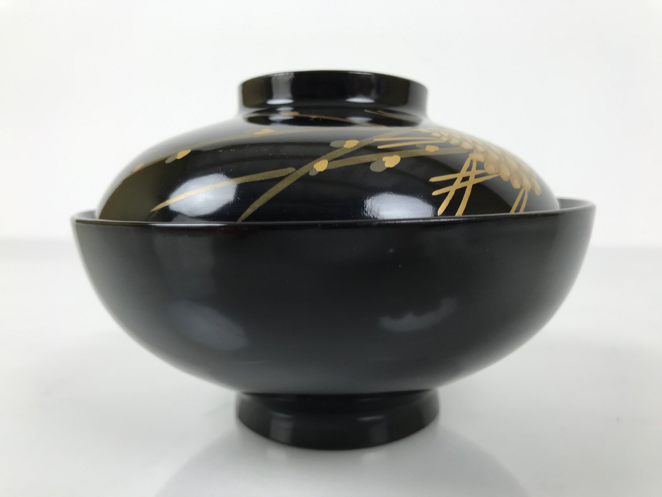 Japanese Lacquer Wood Lidded Bowl Owan Vtg Makie Black Gold Pinecone Needle LB17