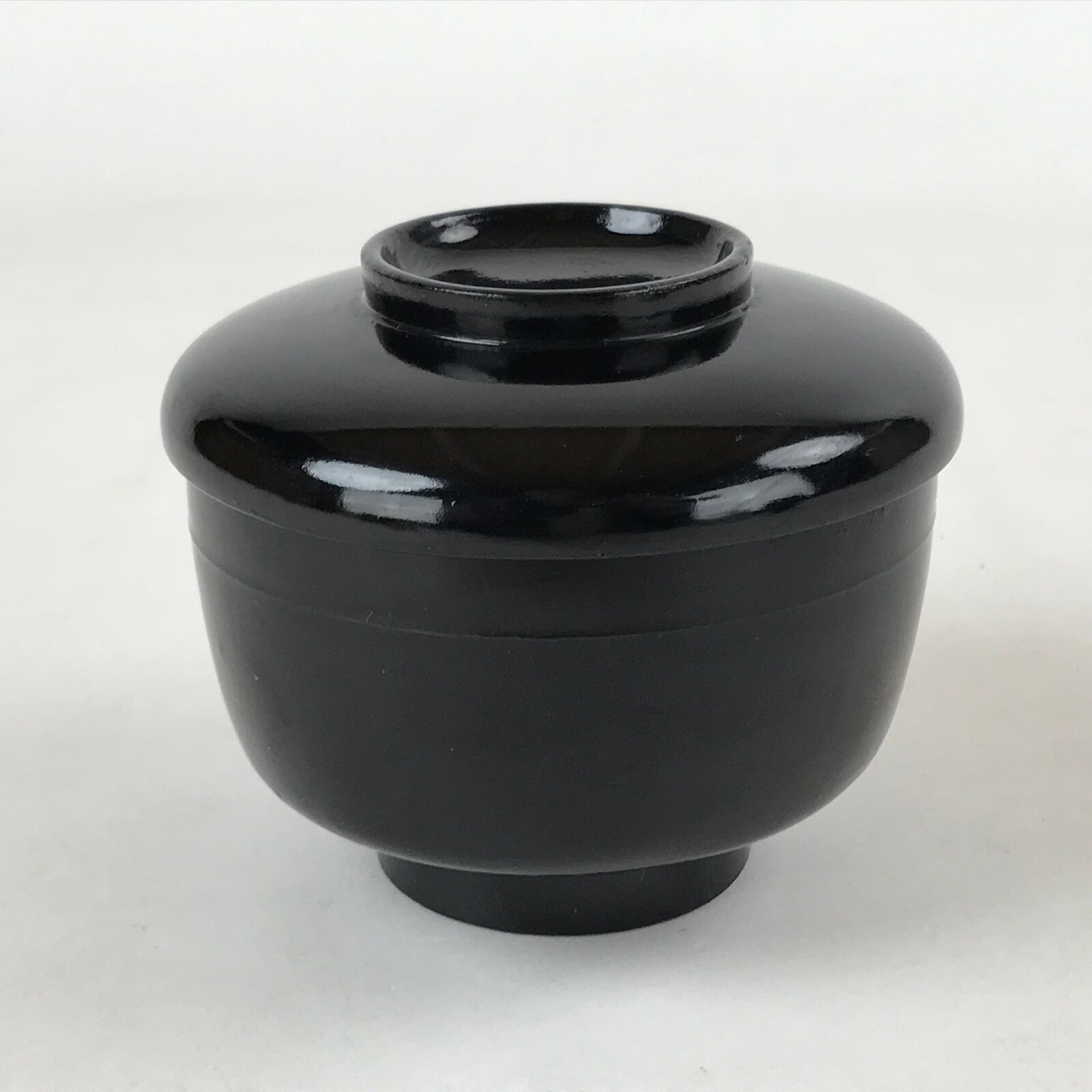 Japanese Lacquered Wooden Lidded Bowl Owan Vtg Rice Soup Dish Red Black LB101