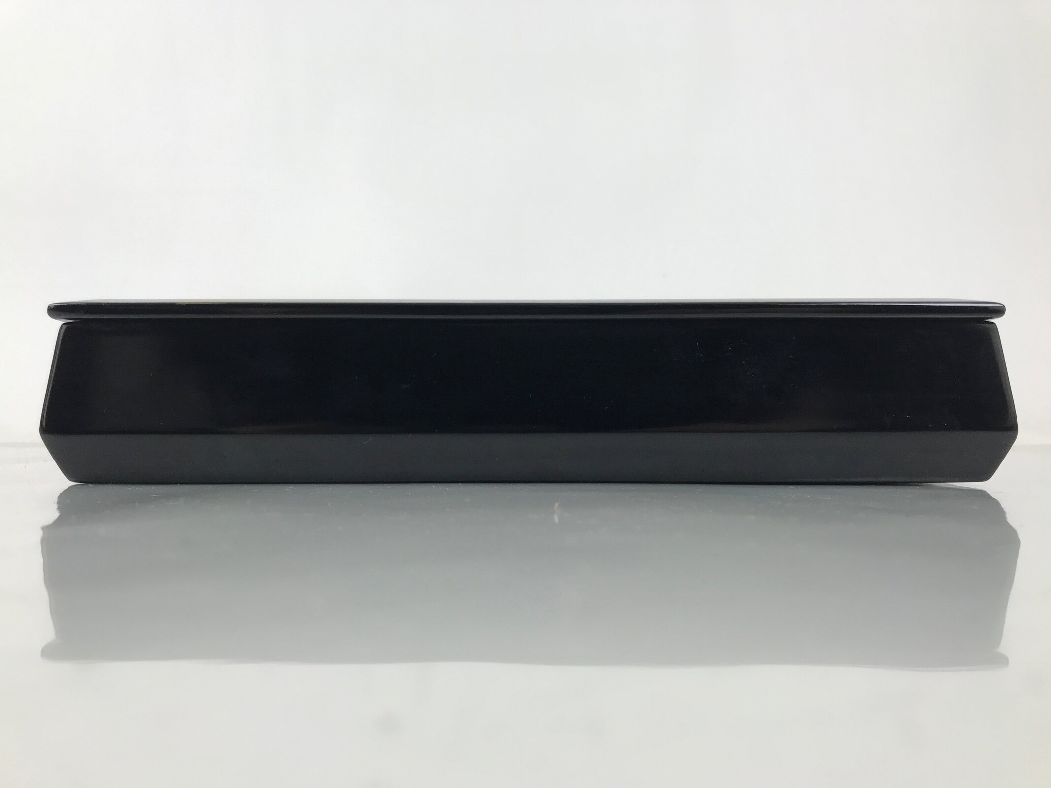 Japanese Lacquered Wooden Lidded Fumibako Letter Box Vtg Makie Raden Black FB91