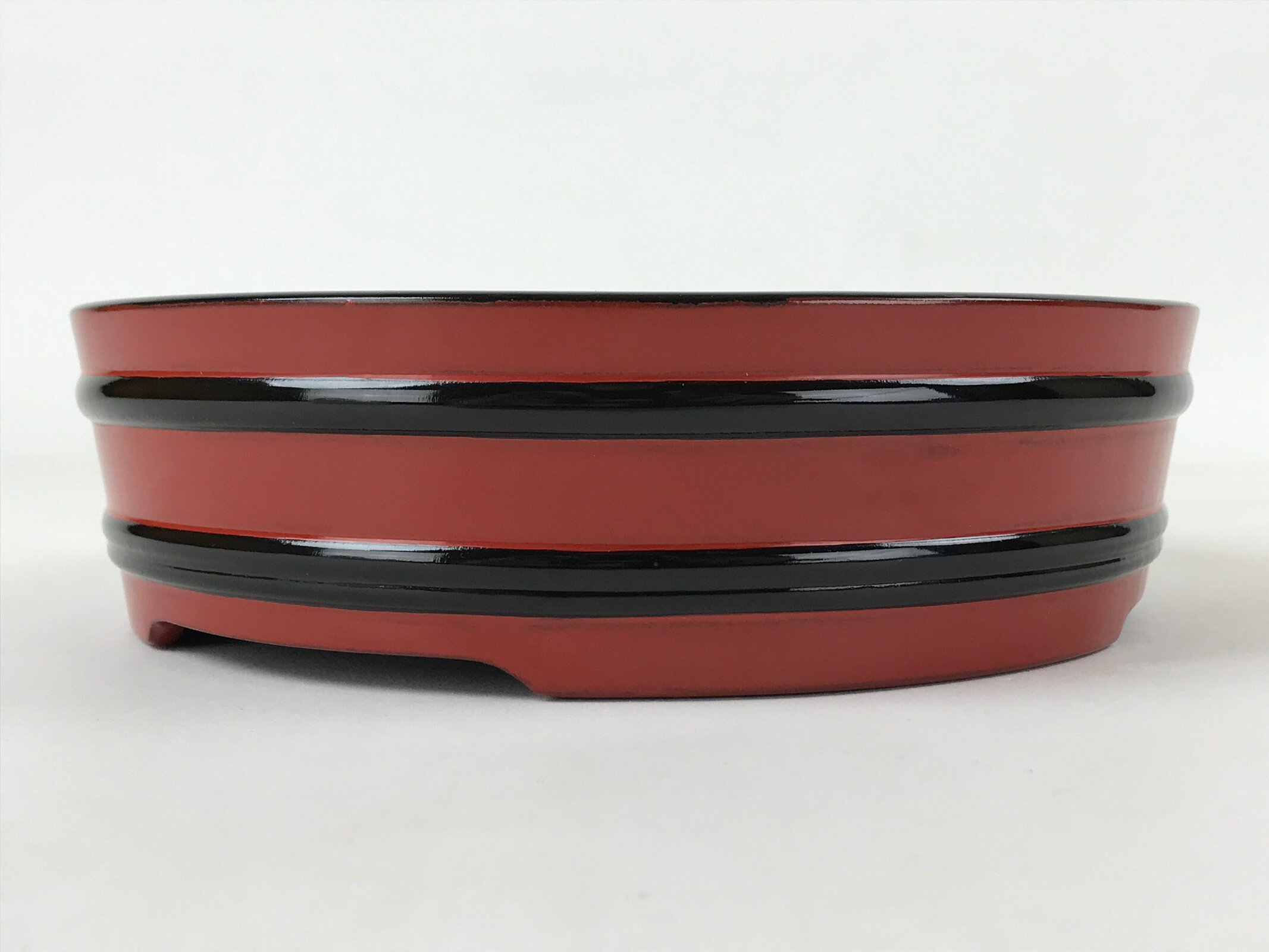 Japanese Lacquered Wooden Serving Dish Vtg Sushioke Tray Bowl Red Black L83
