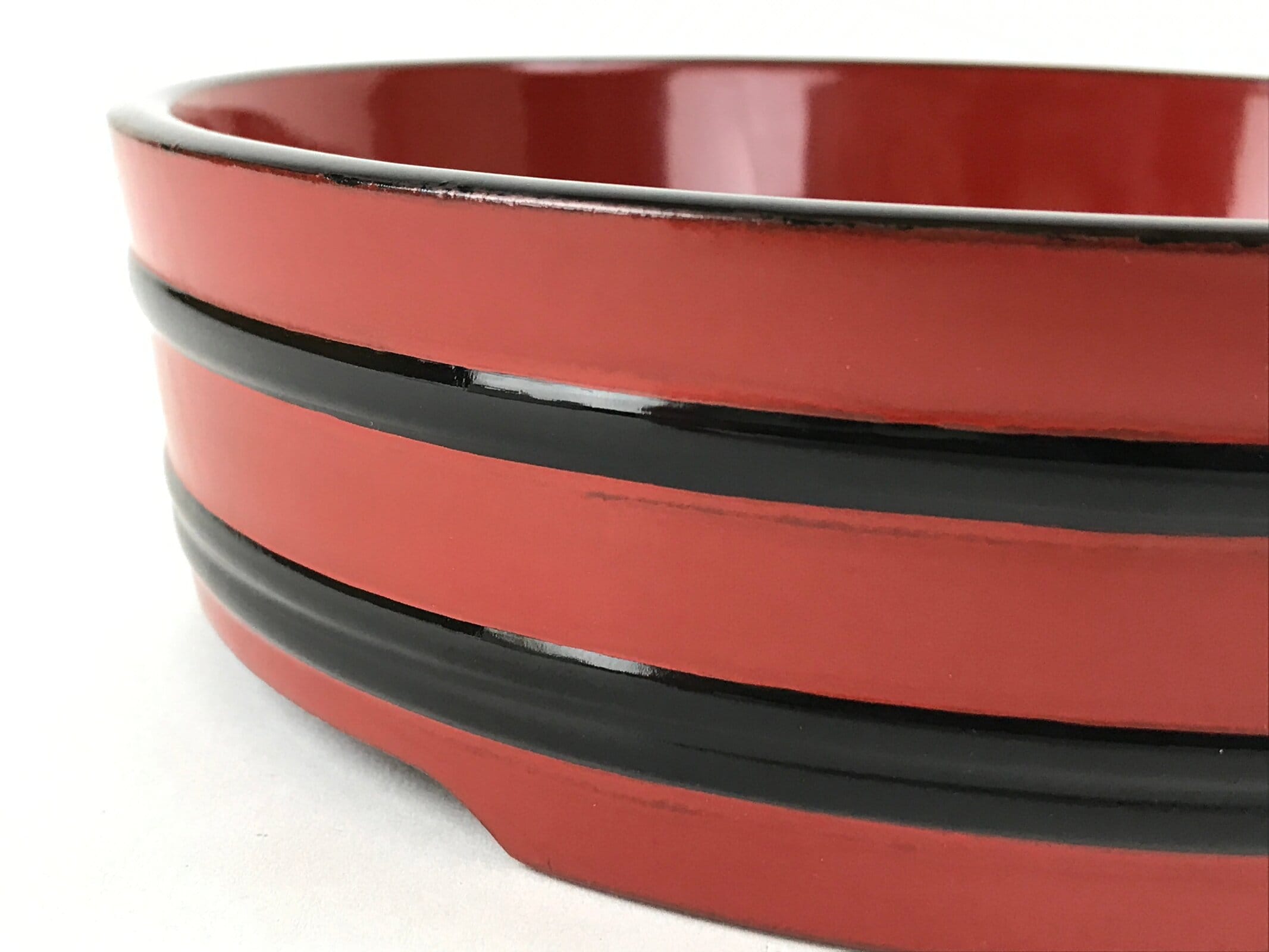 Japanese Lacquered Wooden Serving Dish Vtg Sushioke Tray Bowl Red Black L84
