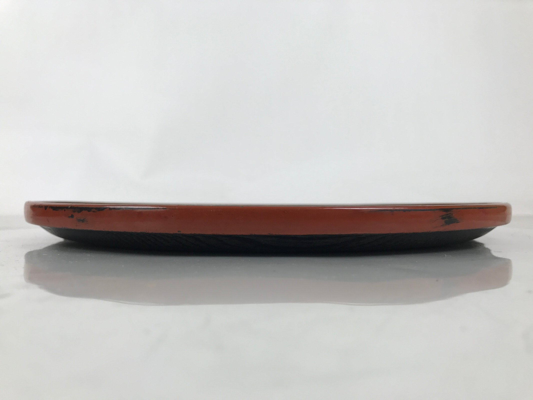 Japanese Lacquered Wooden Serving Tray Obon Vtg Round Red Black Brown L454