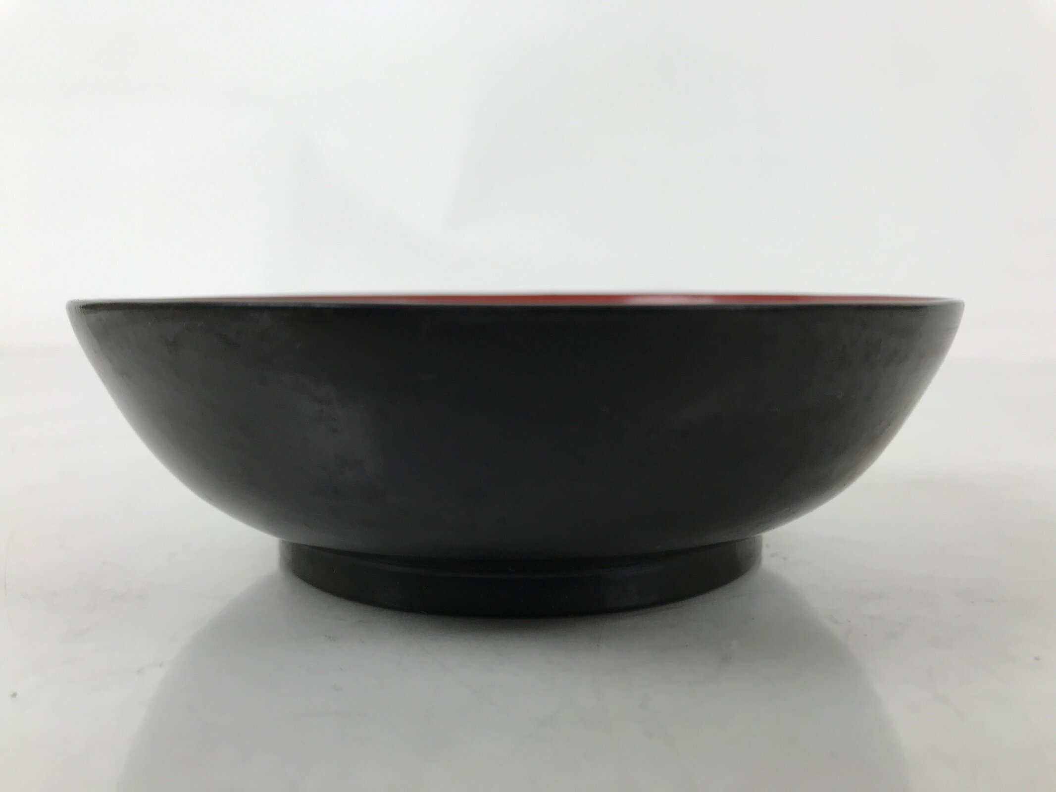 Japanese Lacquered Wooden Small Plate Mamezara Vtg Dish Round Black Red L408