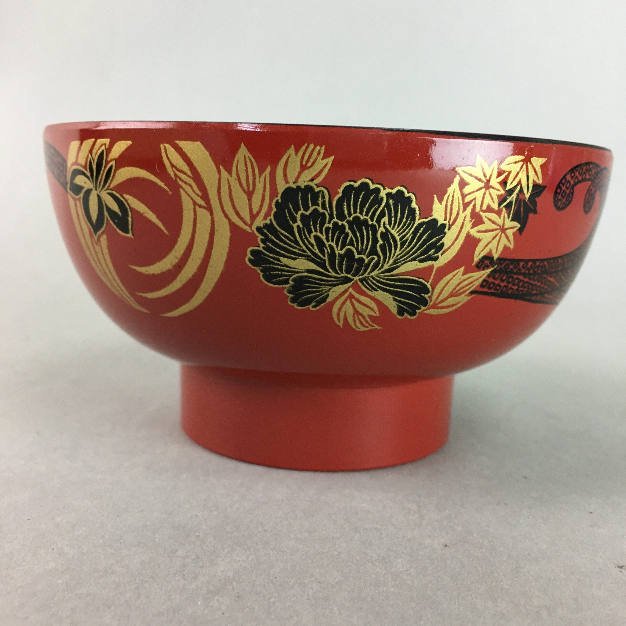 Japanese Lacquer ware Soup Bowl Replica Vtg Red Floral Gold Makie Owan QT91