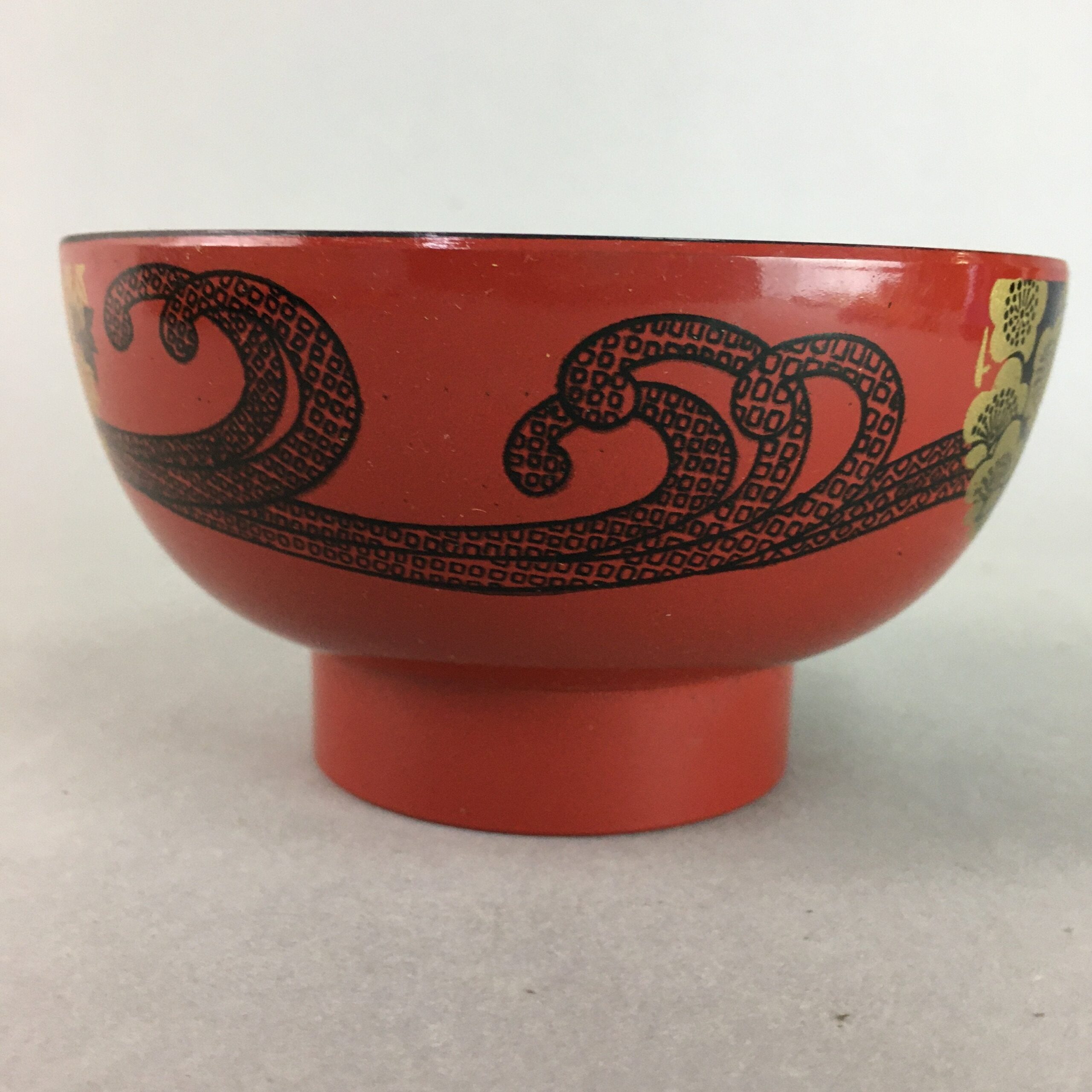 Japanese Lacquer ware Soup Bowl Replica Vtg Red Floral Gold Makie Owan QT91