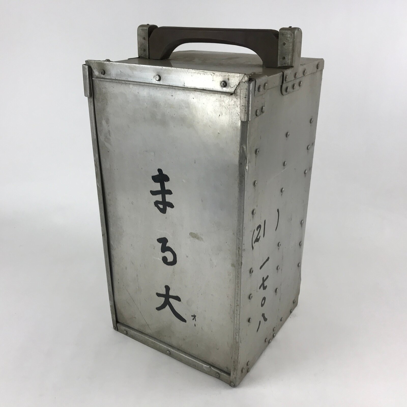Japanese Metal Restaurant Delivery Box Vtg Wood Handle Shelves Ramen JK601