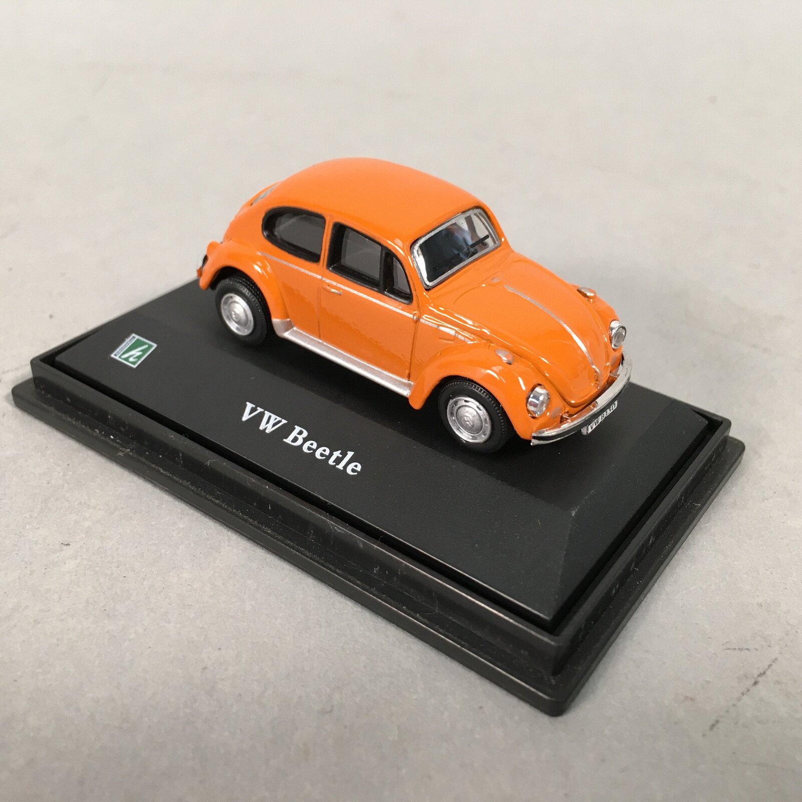 Japanese Miniature Car Toy Display Stand Vtg Volkwagen Beatle Orange JK132
