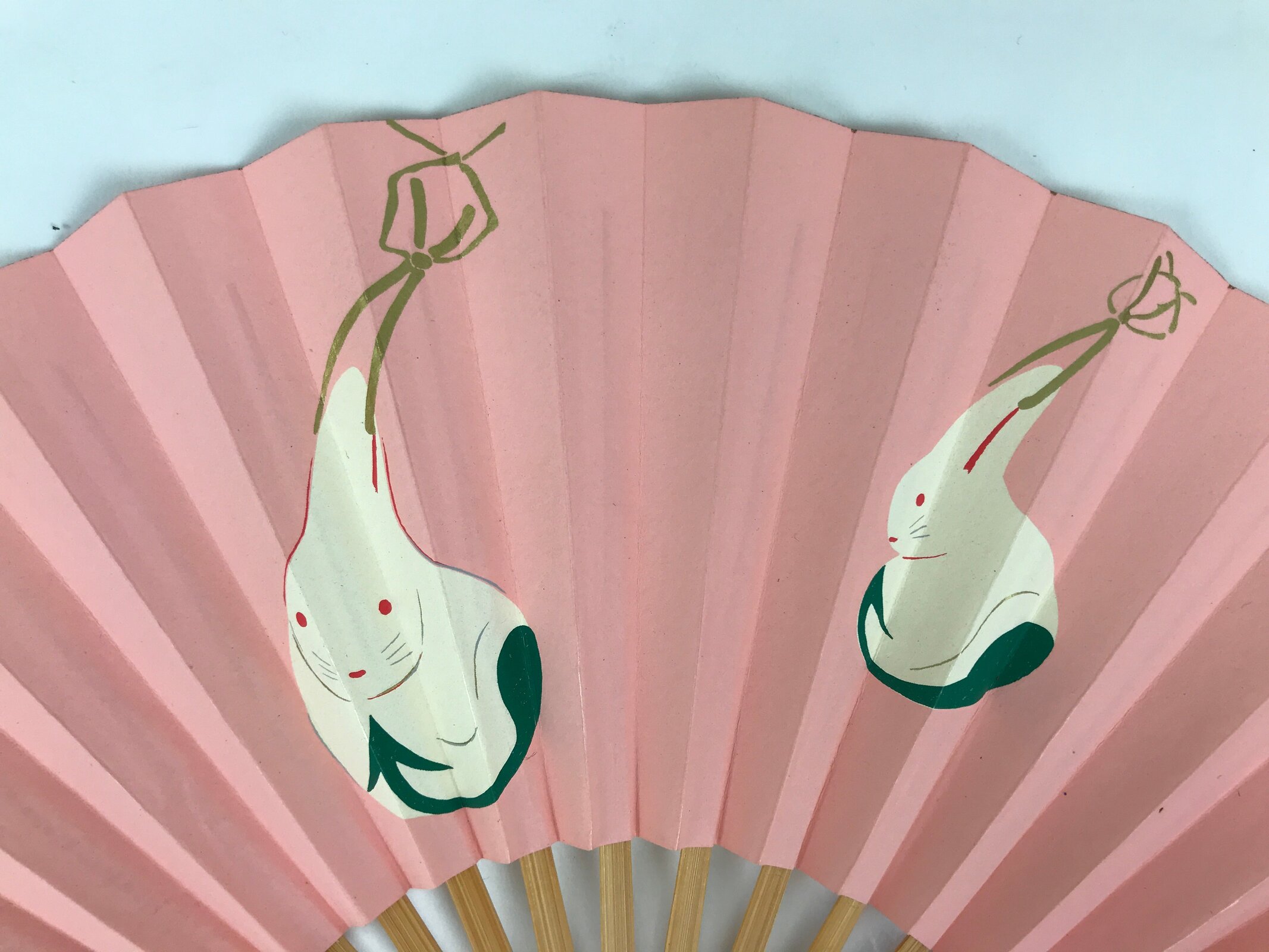 Japanese Miniature Paper Folding Fan Sensu Bamboo Frame Pink White Rabbits 4D964