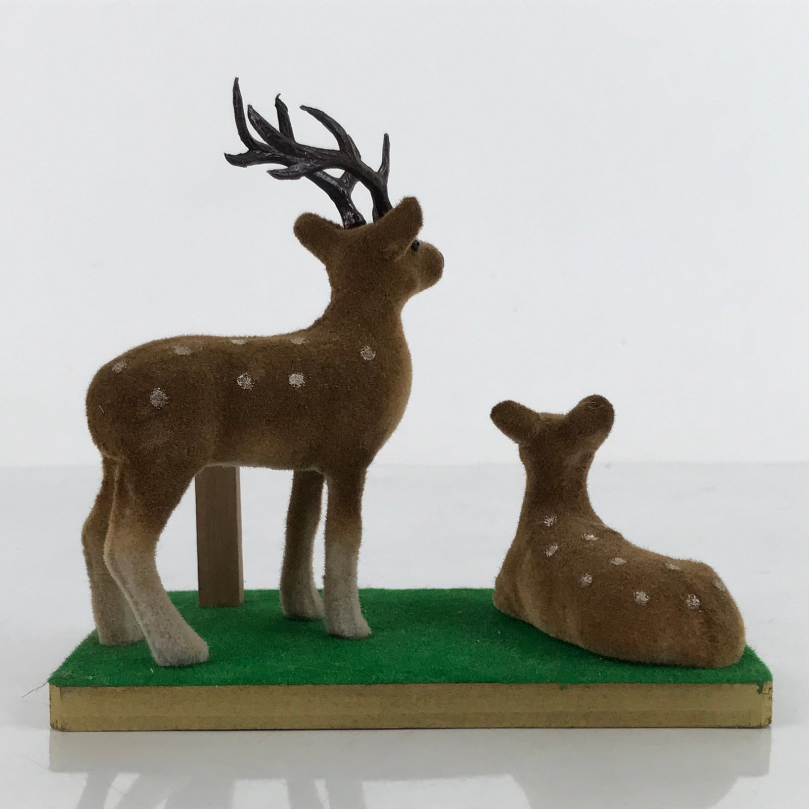 Japanese Nara Deer Park Souvenir Figurine Vtg Brown Green Wood Stand KF694