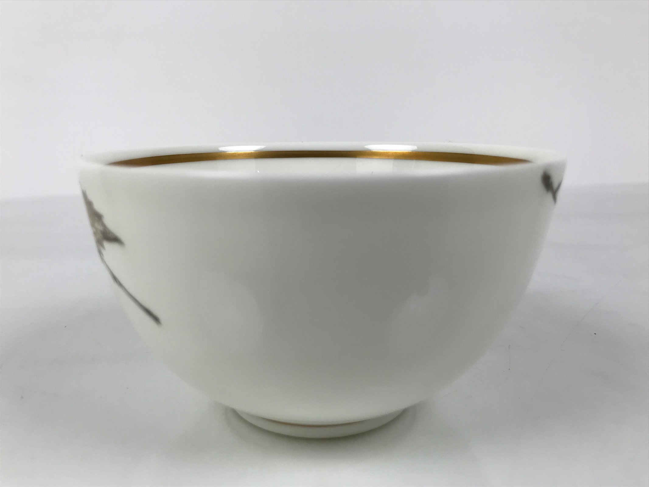 Japanese Narumi Porcelain Yunomi Teacup Pottery Vtg White Brown Gold Leaf TC617