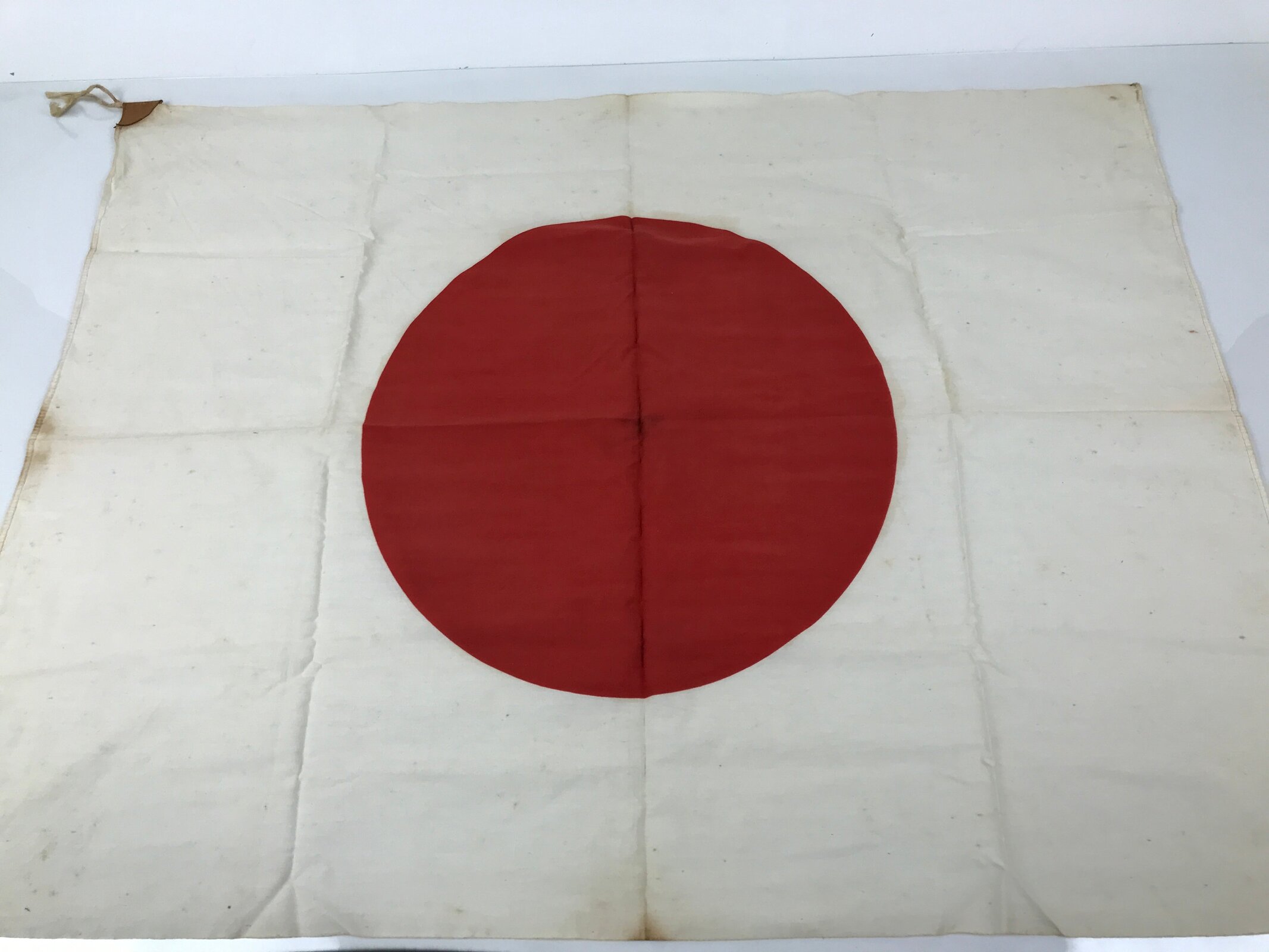 Japanese National Flag w/Pole Vtg Hinomaru Red White Fabric Storage Case JK934