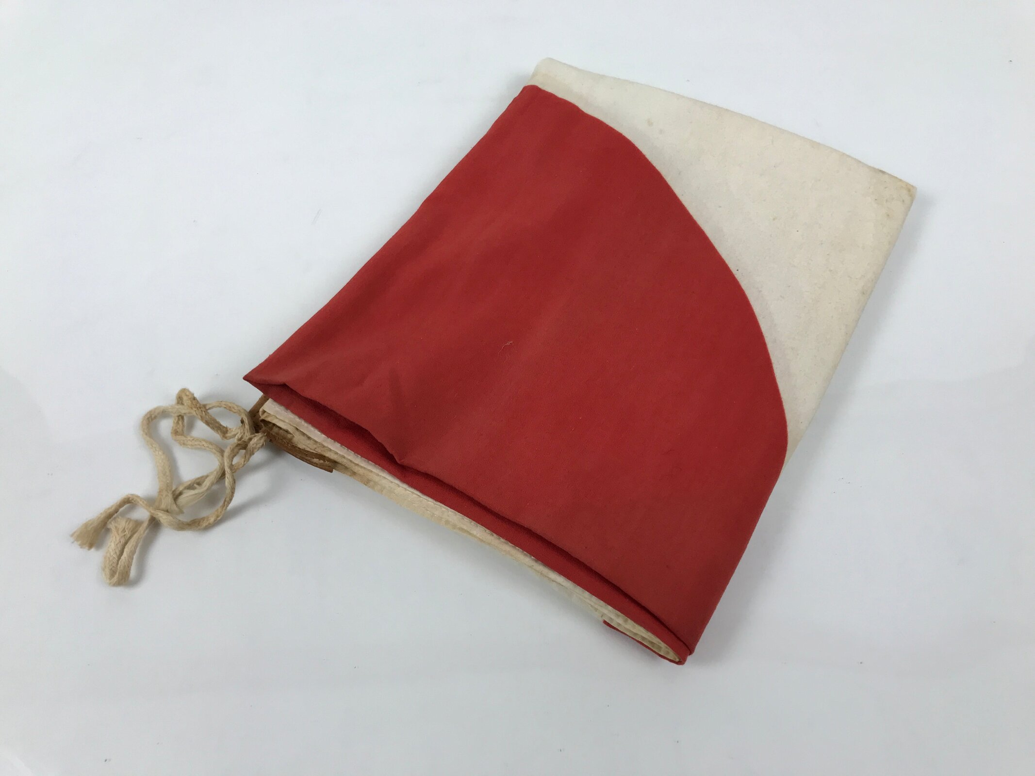 Japanese National Flag w/Pole Vtg Hinomaru Red White Fabric Storage Case JK934