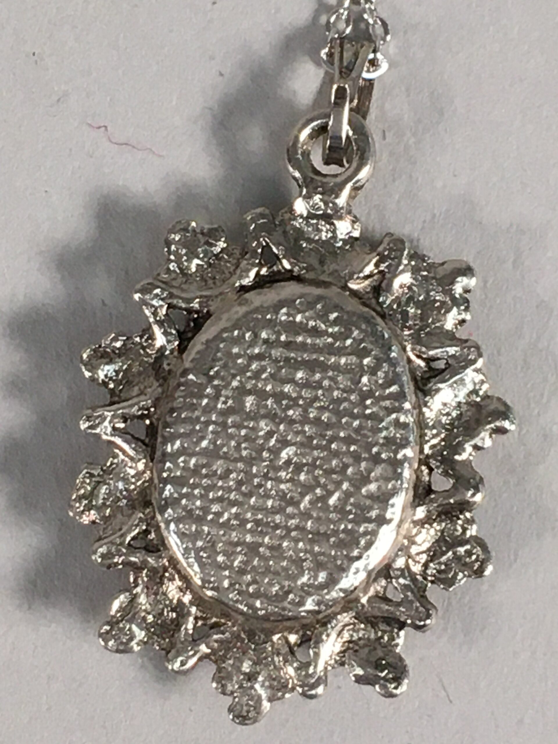 Japanese Necklace Cloisonne Oval Pendant Vtg Metal Glass Blue Silver JK54