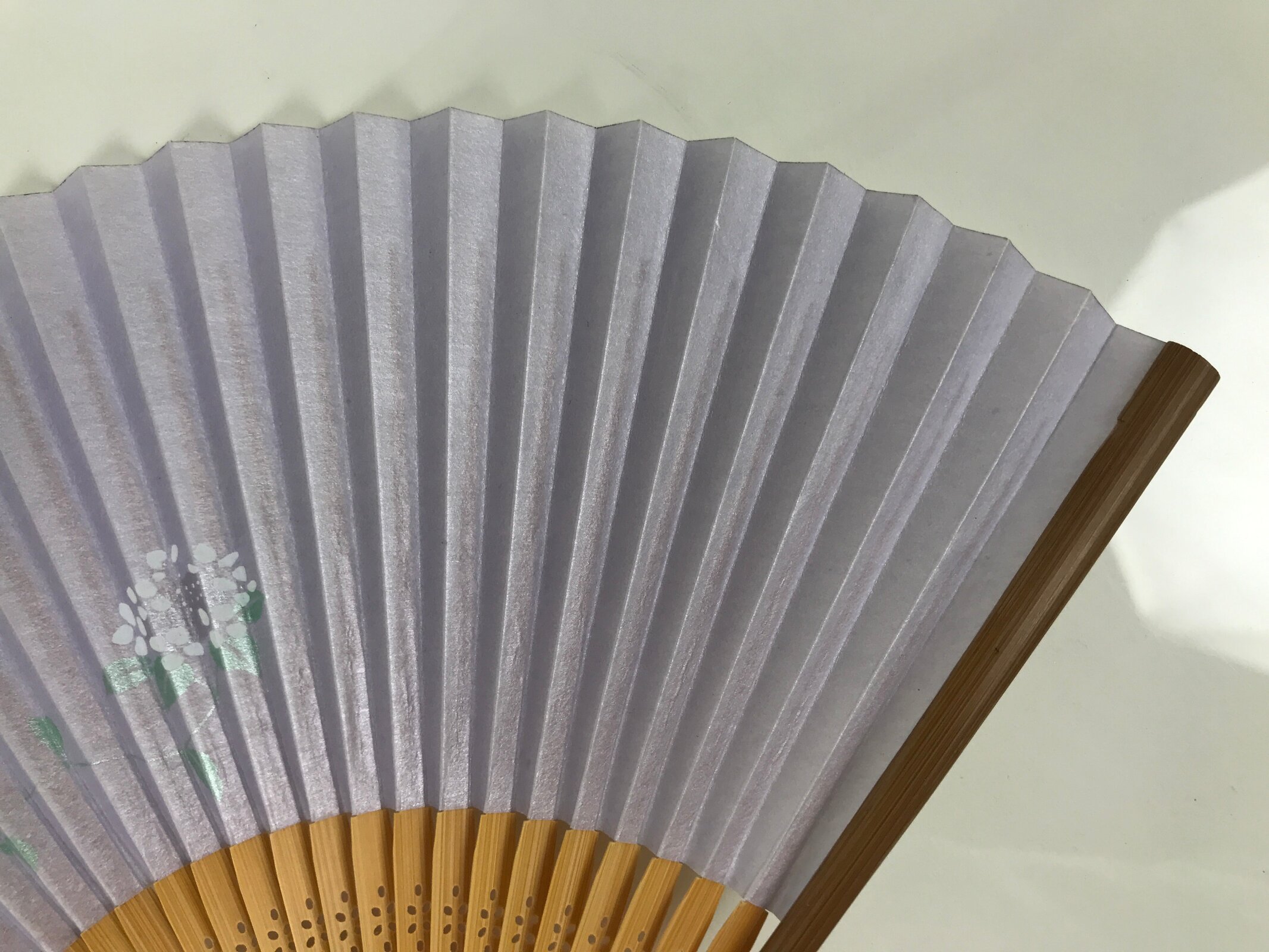 Japanese Paper Folding Fan Sensu Vtg Bamboo Frame Purple Hydrangea Flowers 4D974
