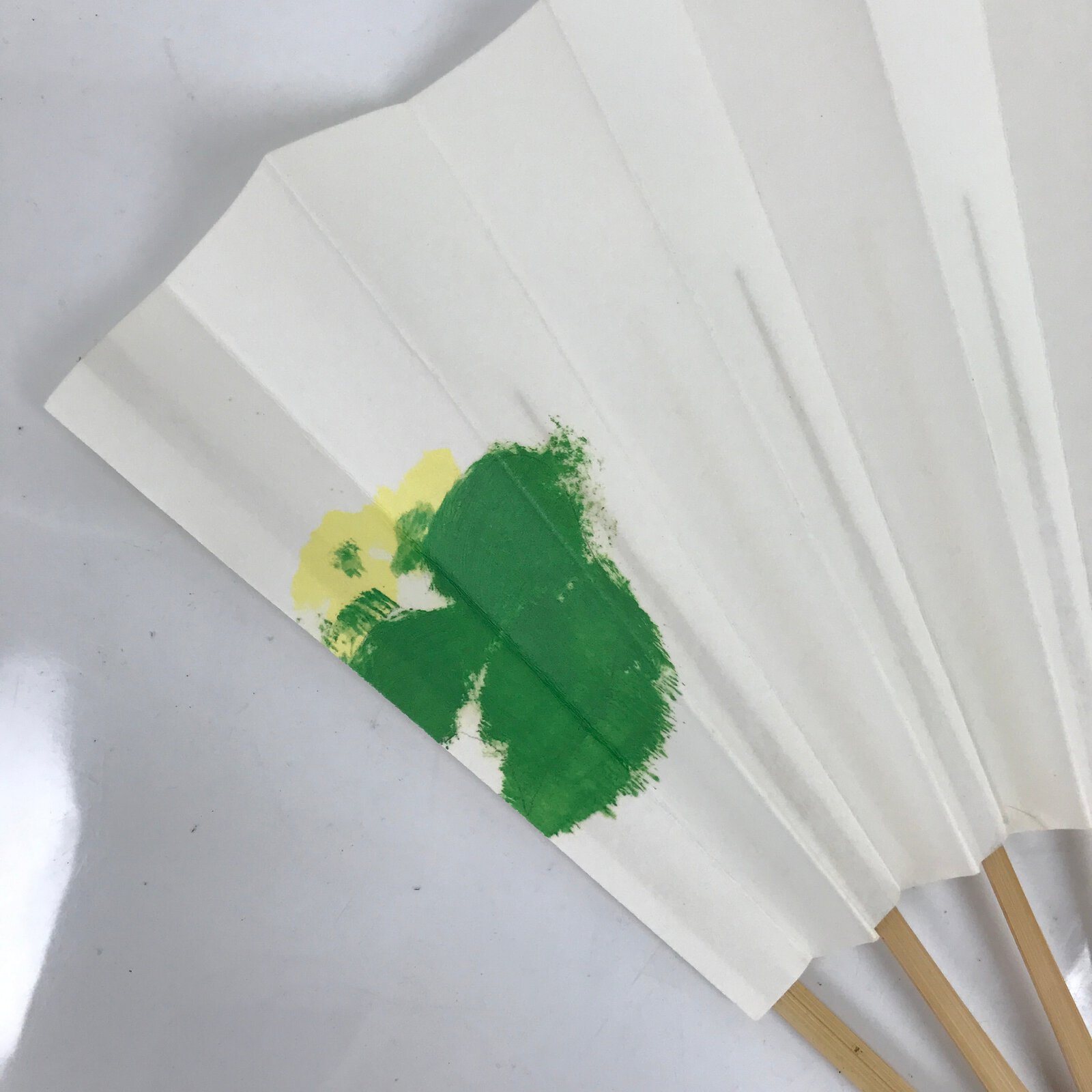 Japanese Paper Folding Fan Sensu Vtg Bamboo Frame Red Flower W/ Stand Box 4D870