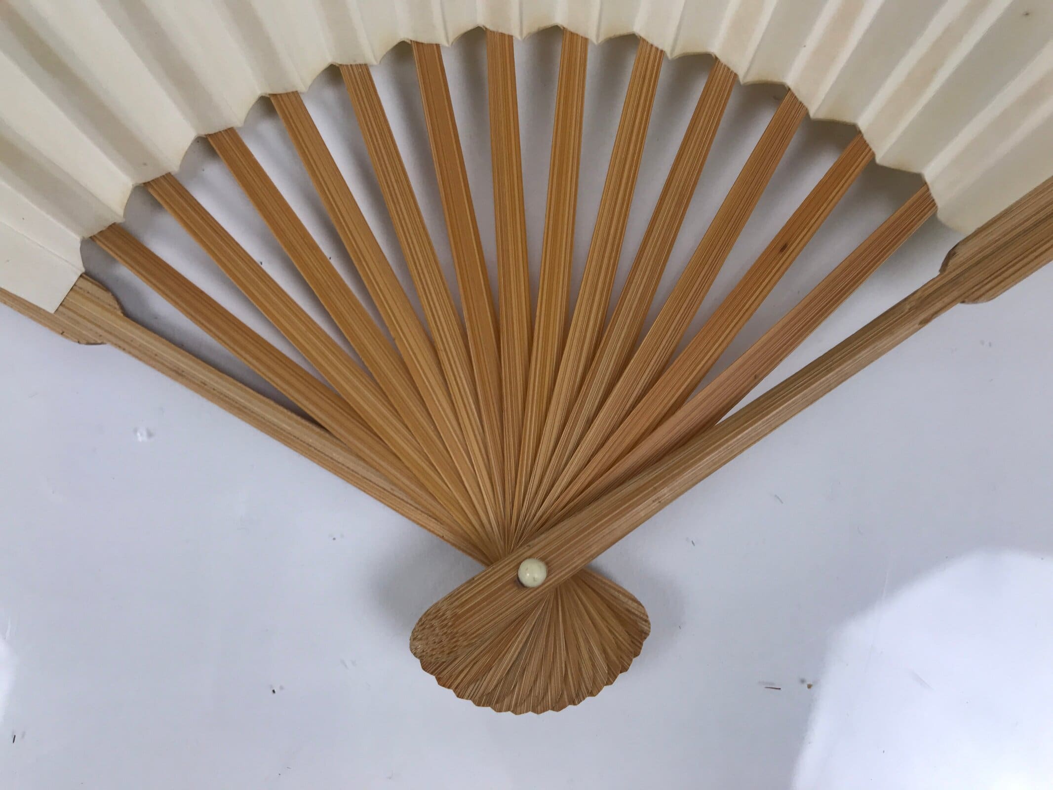Japanese Paper Folding Fan Sensu Vtg Bamboo Frame Simple Blank White 4D950