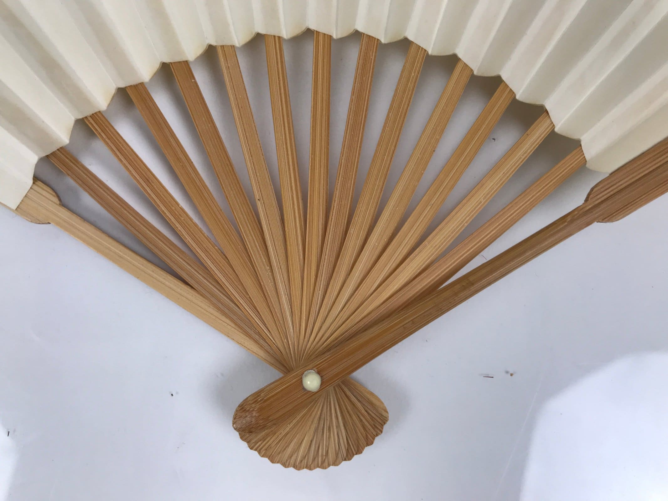 Japanese Paper Folding Fan Sensu Vtg Bamboo Frame Simple Blank White 4D950