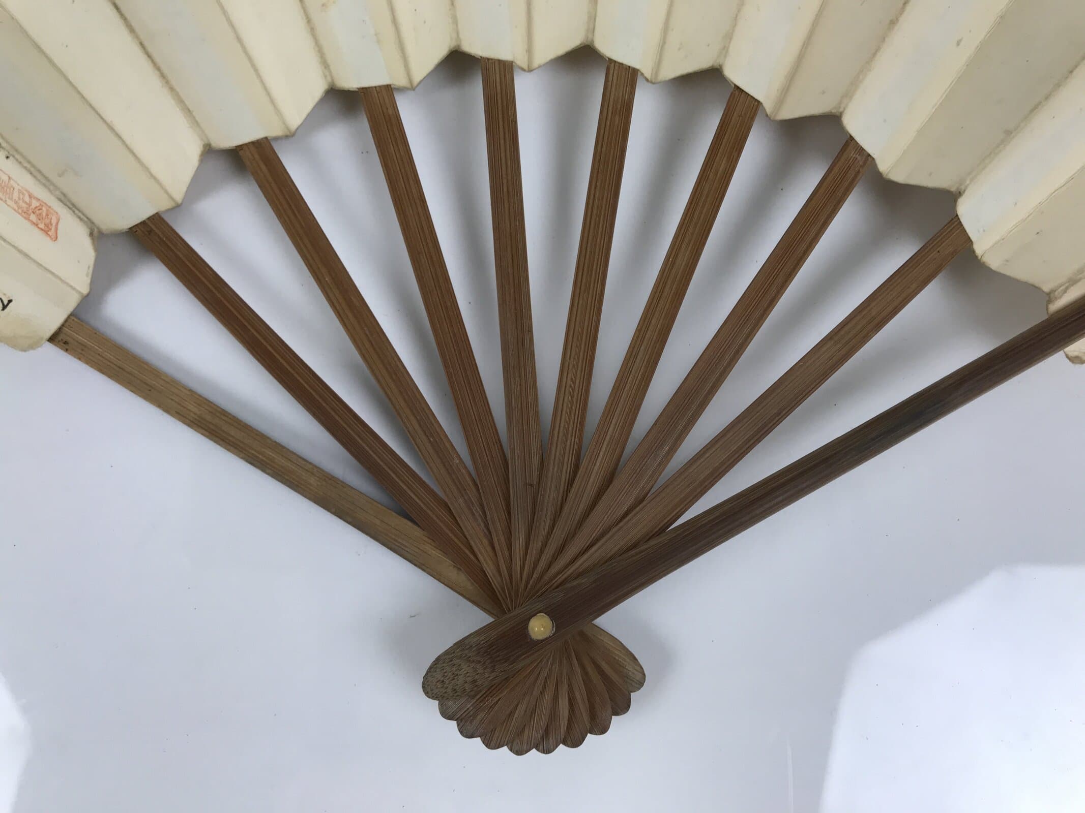 Japanese Paper Folding Fan Sensu Vtg Bamboo Frame White Flower Mountain 5D30