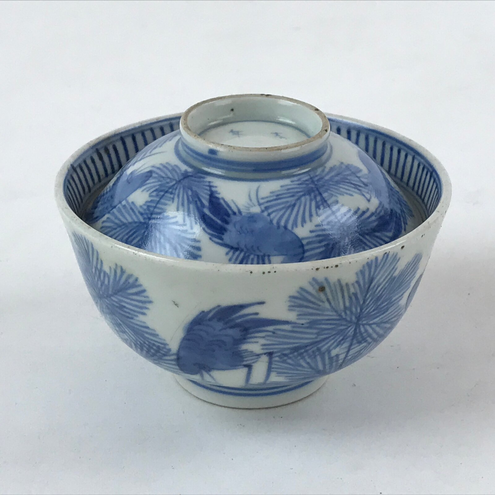 Japanese Porcelain Chawan Lidded Bowl Vtg Blue Birds Foliage Pottery PY497