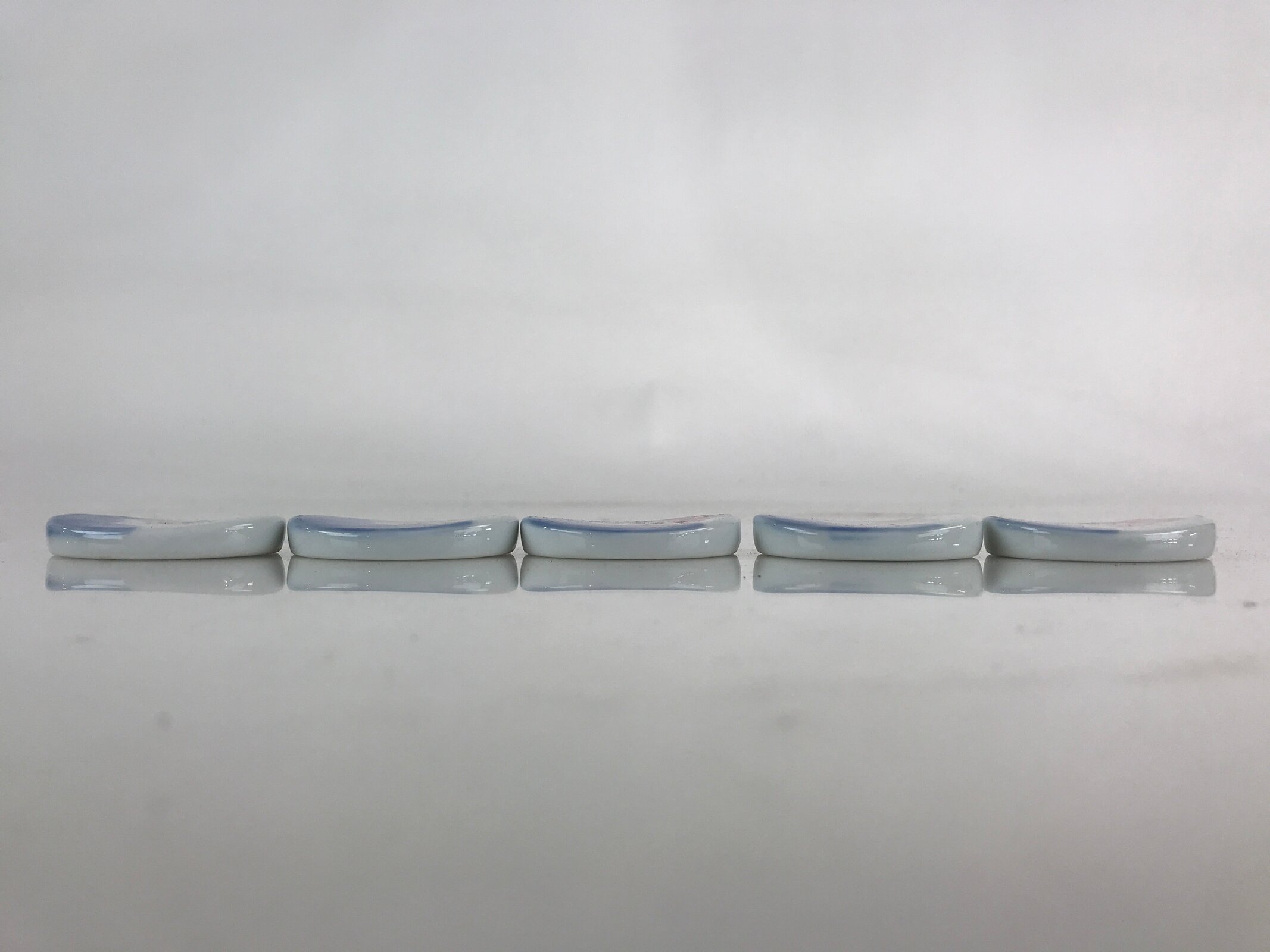 Japanese Porcelain Chopstick Rest Holder 5pc Set Vtg Bellflower Hashioki CR268