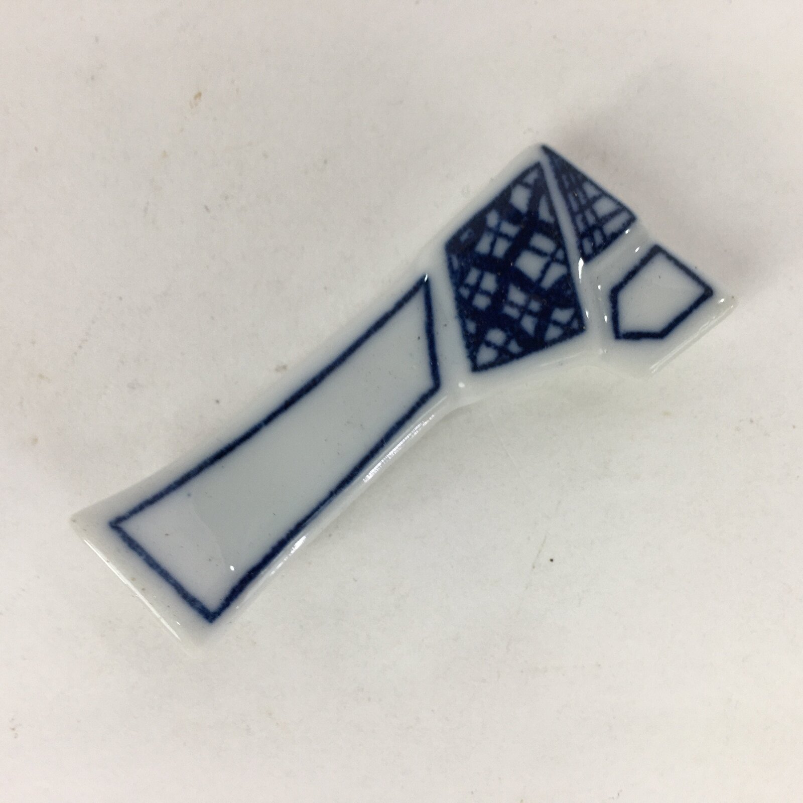 Japanese Porcelain Chopstick Rest Holder Vtg Blue Ribbon Tied Shape Hashioki CR2