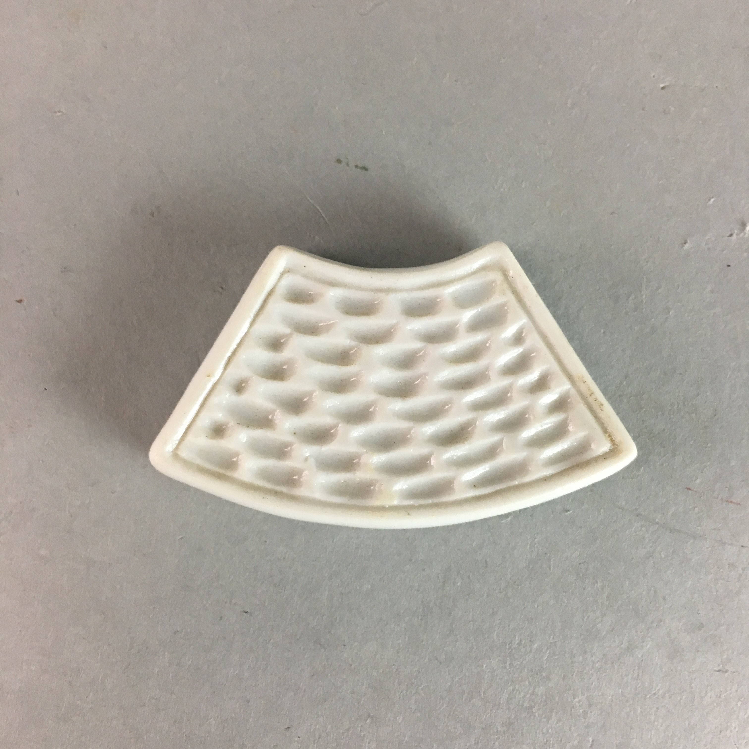Japanese Porcelain Chopstick Rest Holder Vtg Fan Handmade CR167
