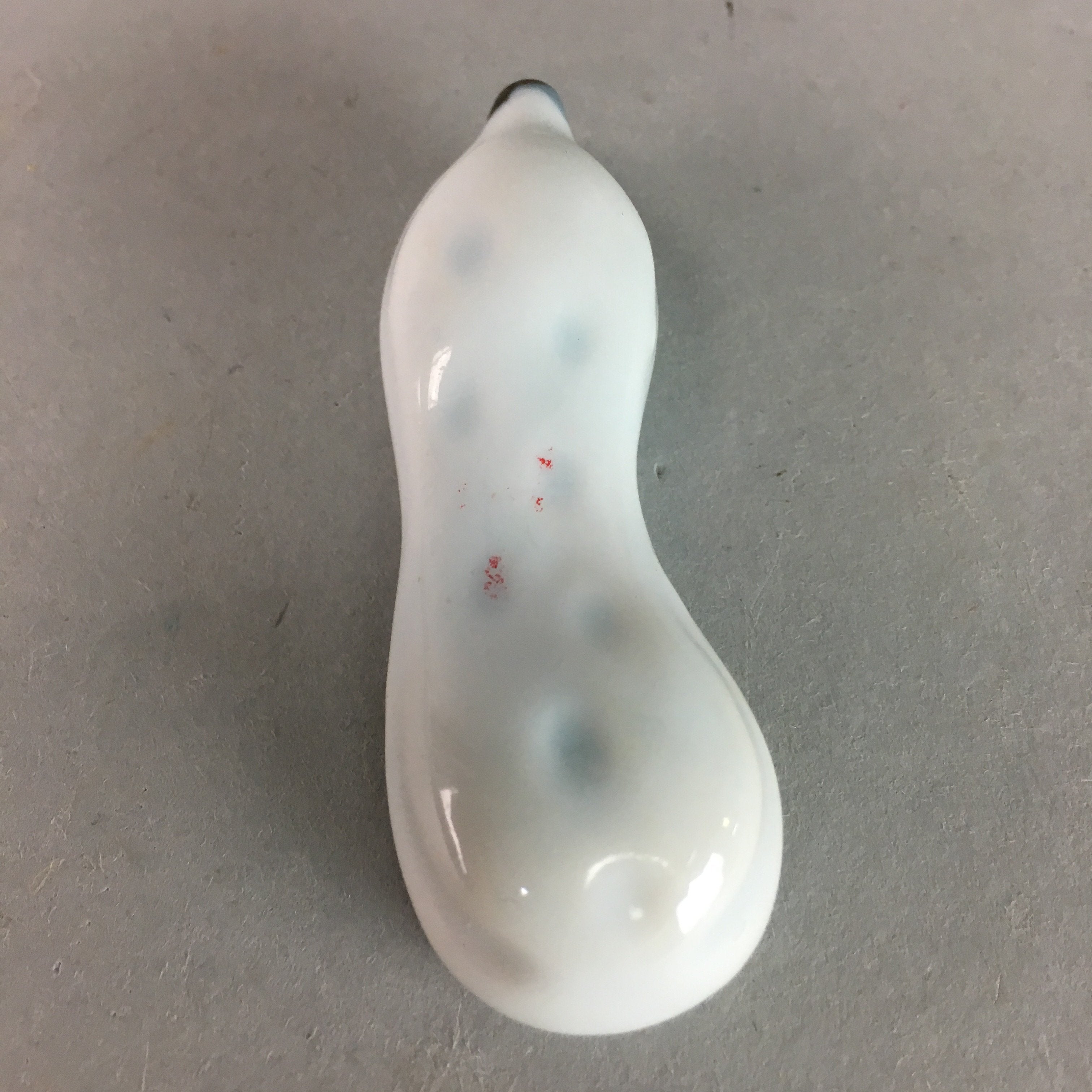 Japanese Porcelain Chopstick Rest Holder Vtg Hashioki White Gourd CR152