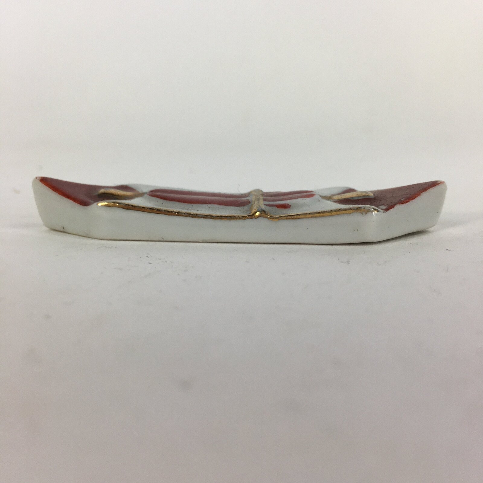 Japanese Porcelain Chopstick Rest Holder Vtg Japanese Noshi Lucky Charm CR230