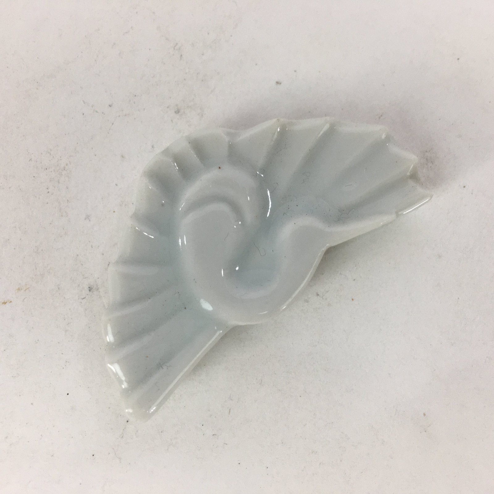 Japanese Porcelain Chopstick Rest Holder Vtg White Crane Shape Hashioki CR257