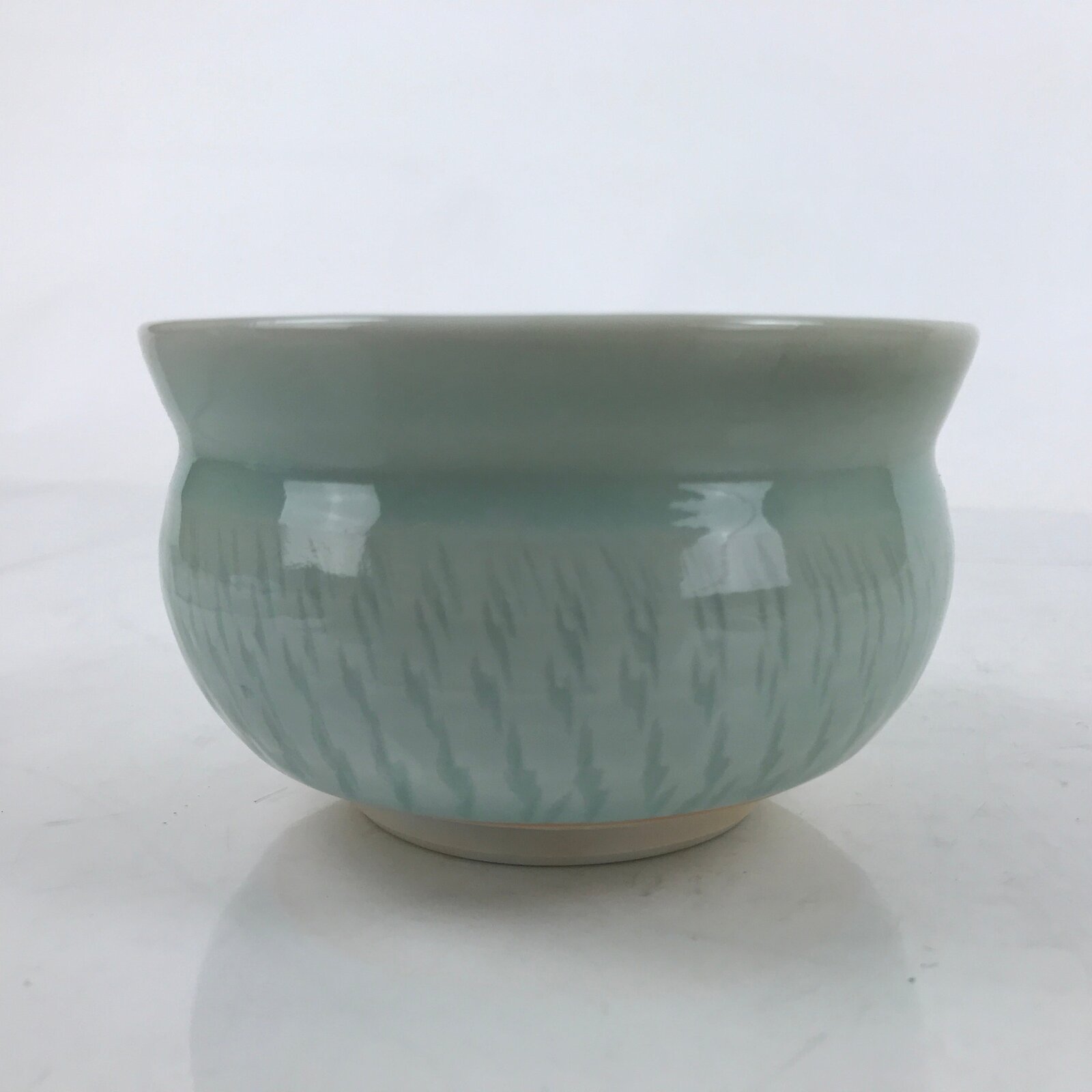 Japanese Porcelain Green Tea Bowl Matcha Chawan Vtg Celadon Seiji Blue CHB77