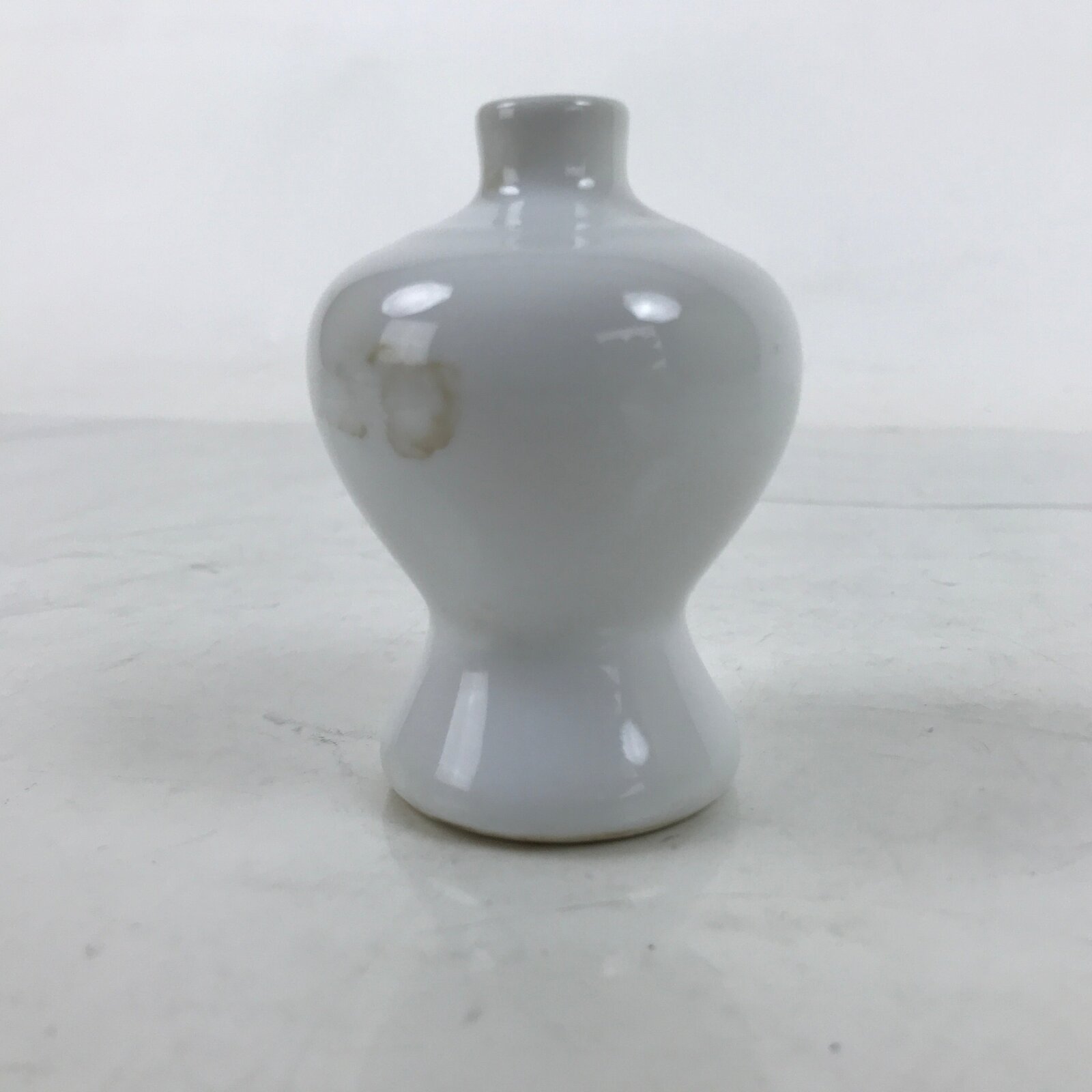 Japanese Porcelain Kamidana Sake Bottle Vtg Shinto Shrine Tokkuri White BA467