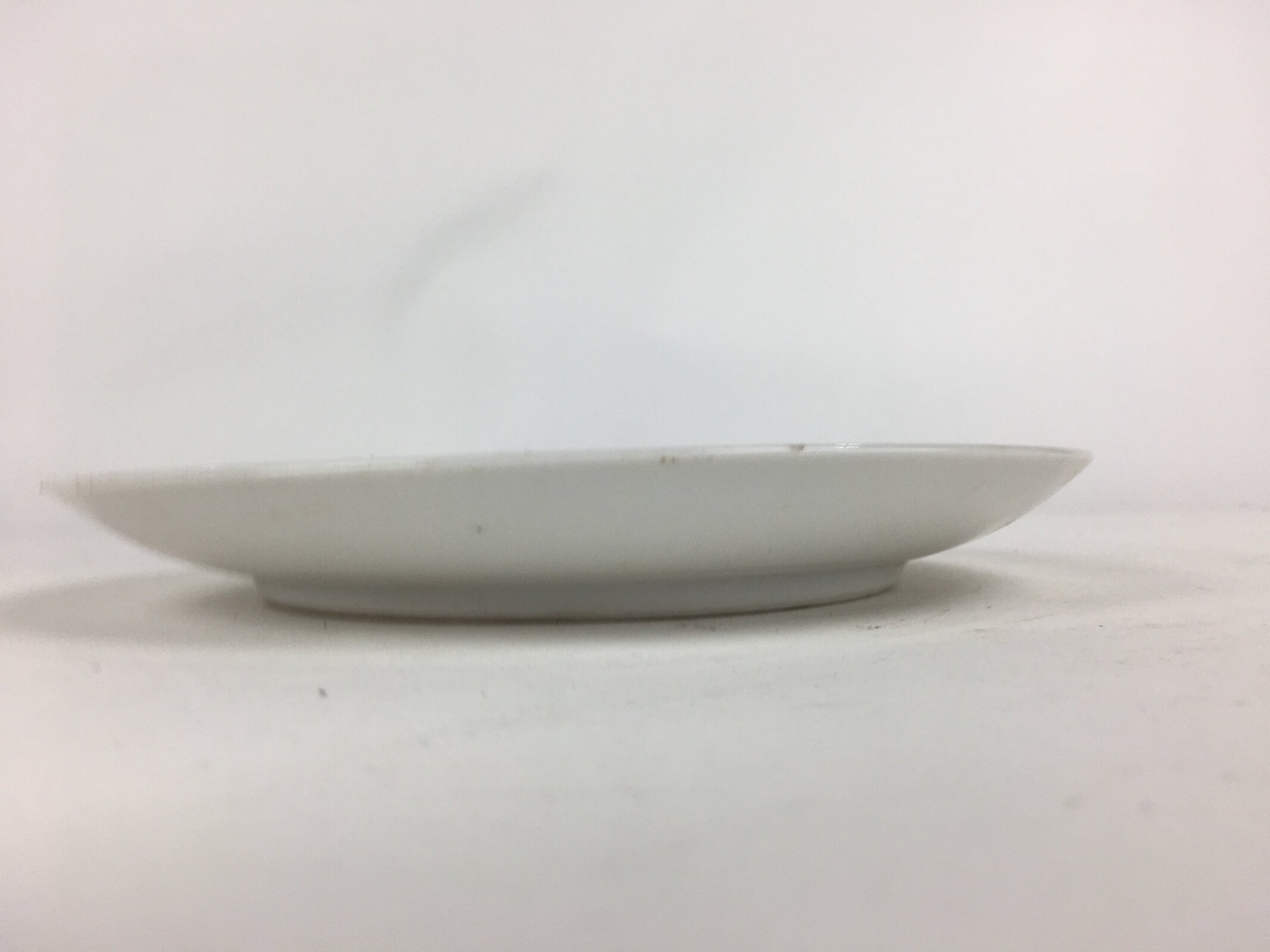 Japanese Porcelain Kutani Ware Plate Vtg White Flower Design Round Sara PP769