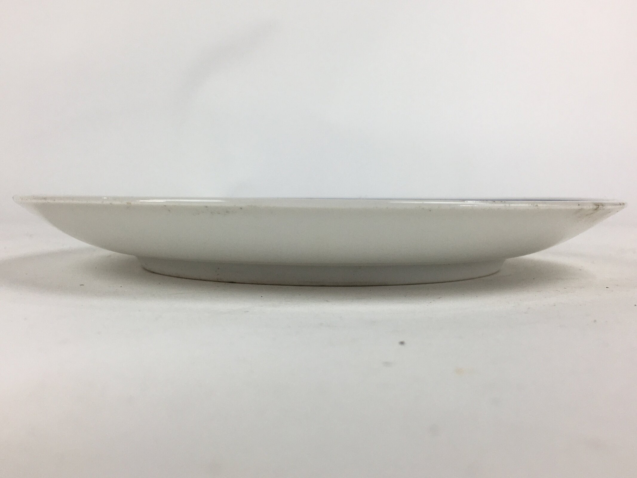 Japanese Porcelain Kutani Ware Plate Vtg White Flower Design Round Sara PP777