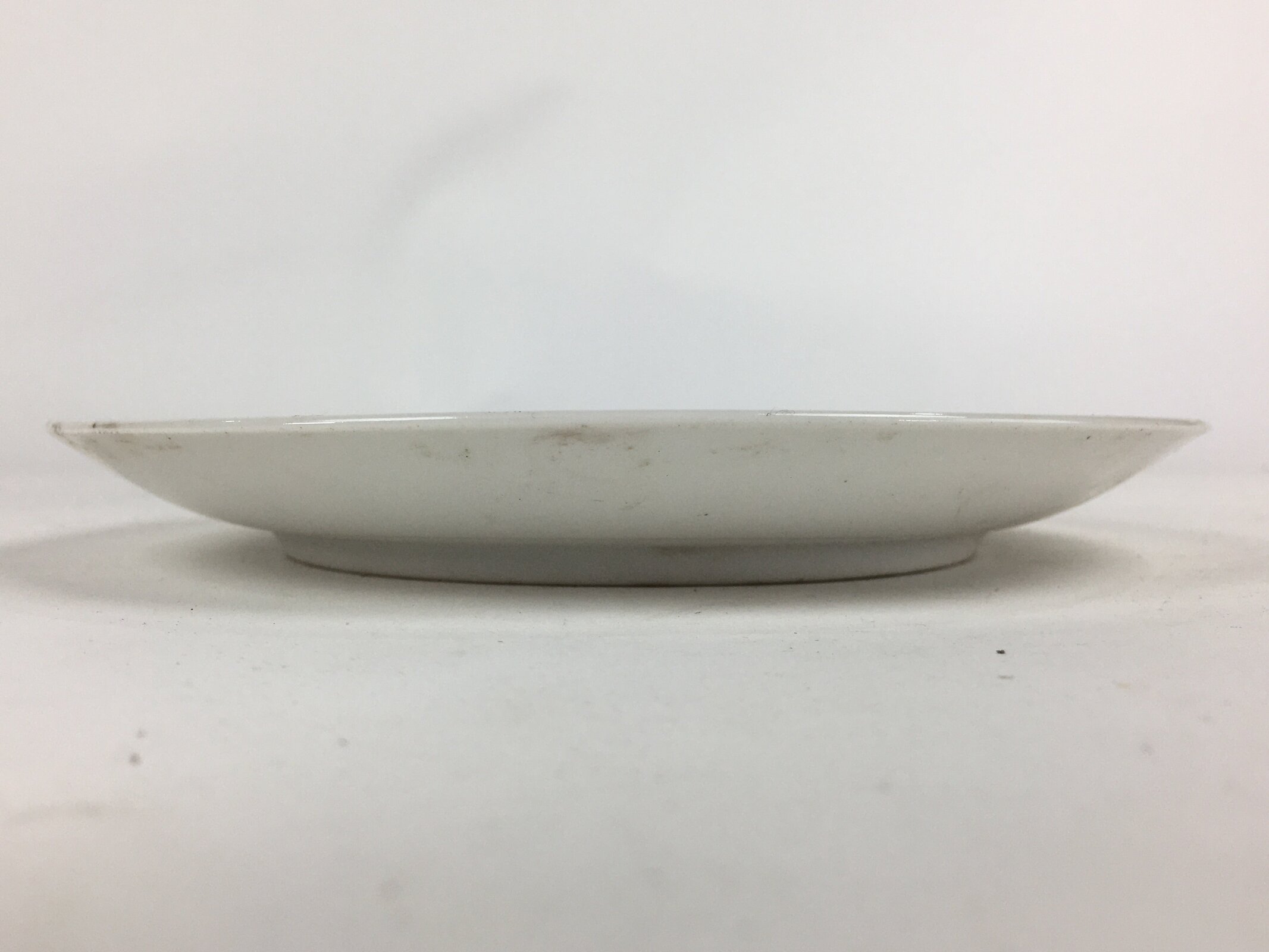 Japanese Porcelain Kutani Ware Plate Vtg White Flower Design Round Sara PP777