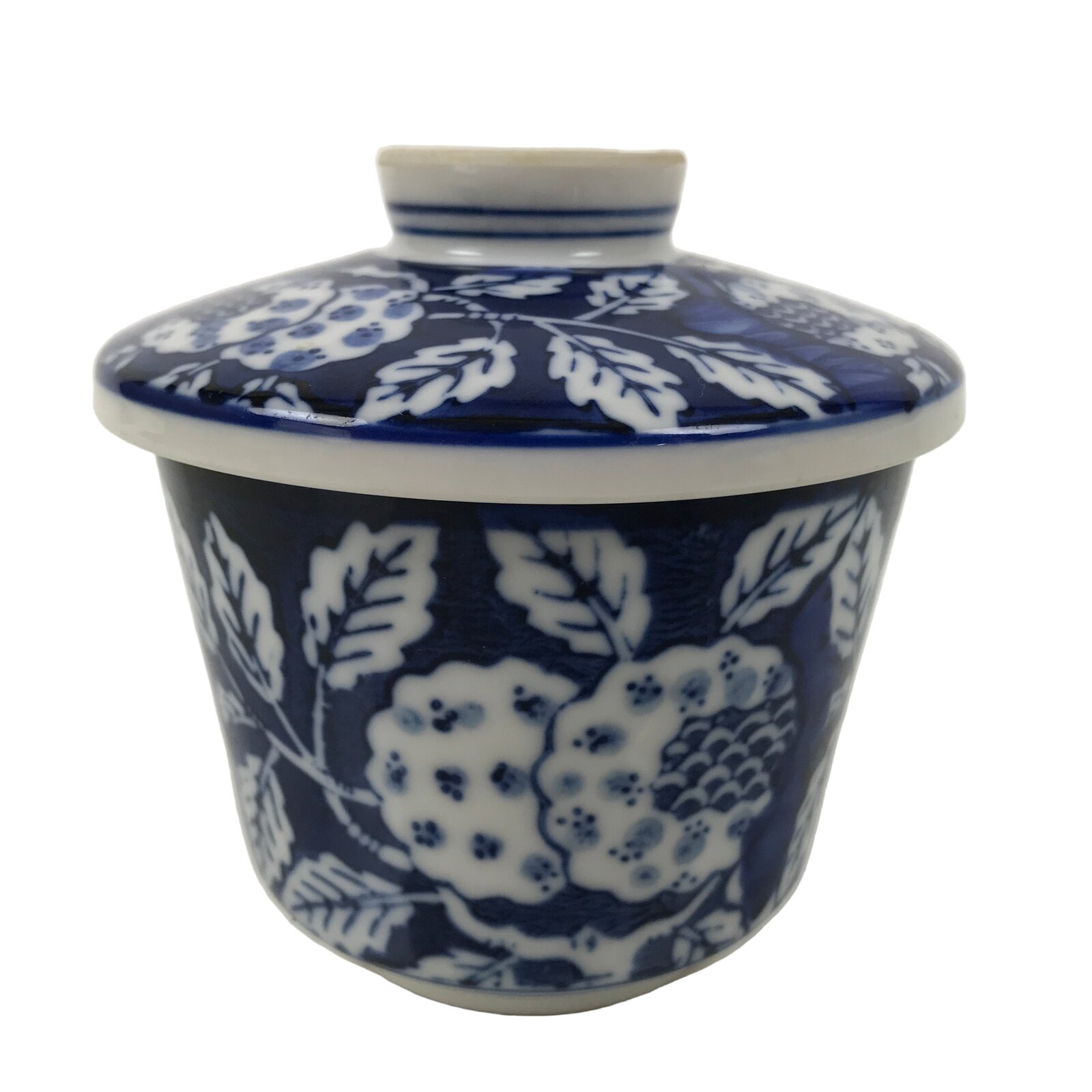 Japanese Porcelain Lidded Bowl Mushiwan White Blue Leaf Floral Sometsuke Y456