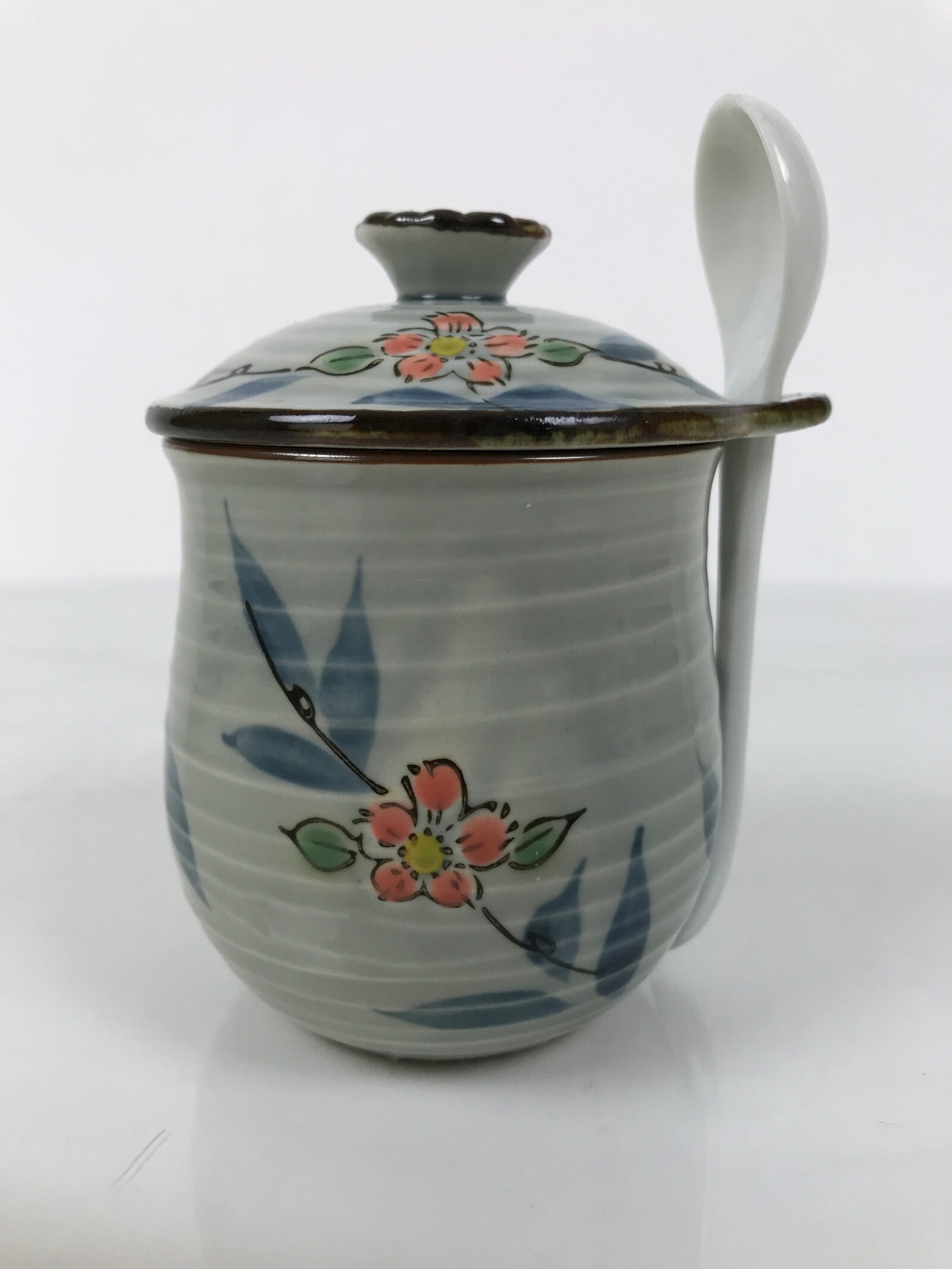 Japanese Porcelain Lidded Cup w/Spoon Pink Cherry Blossom Blue Container Y489